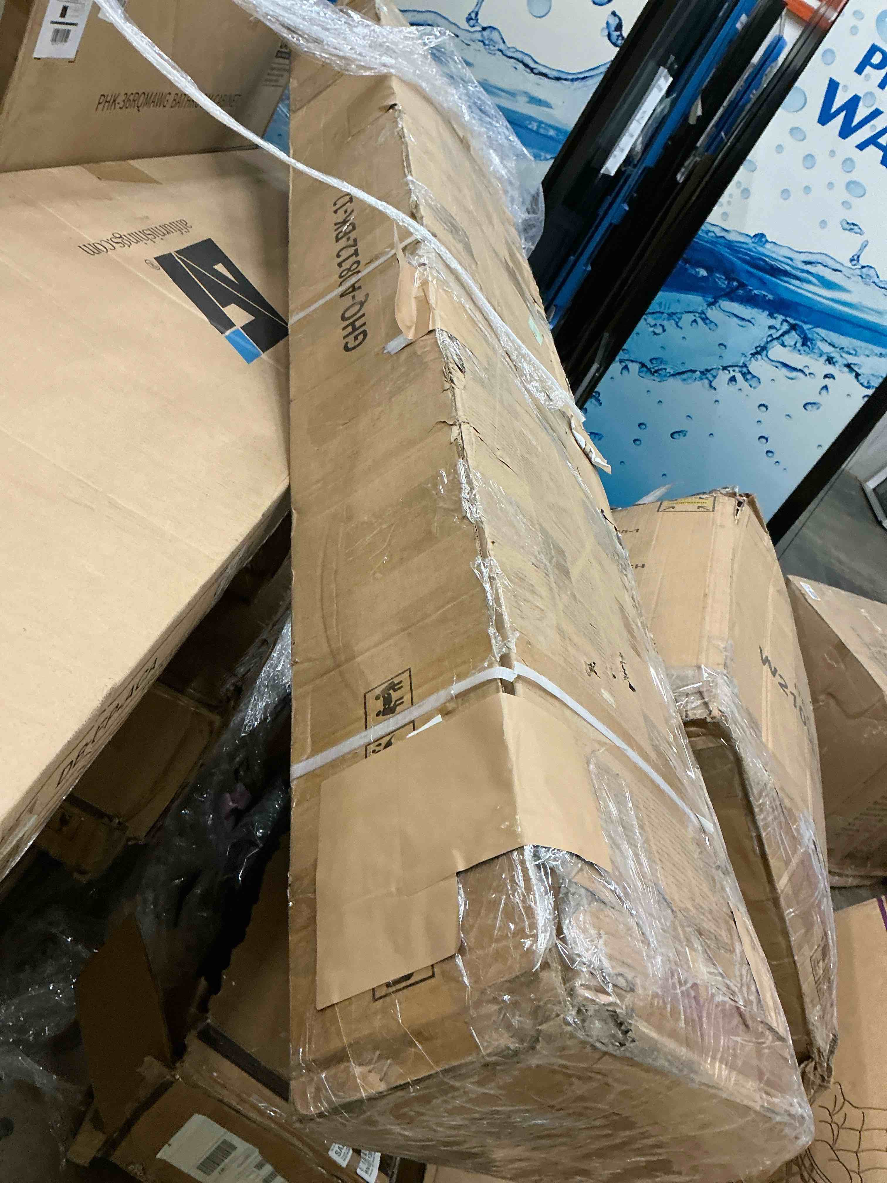 https://s3.amazonaws.com/lotting-images-prod/bidfta/BRN3789465_1777582307123.jpeg