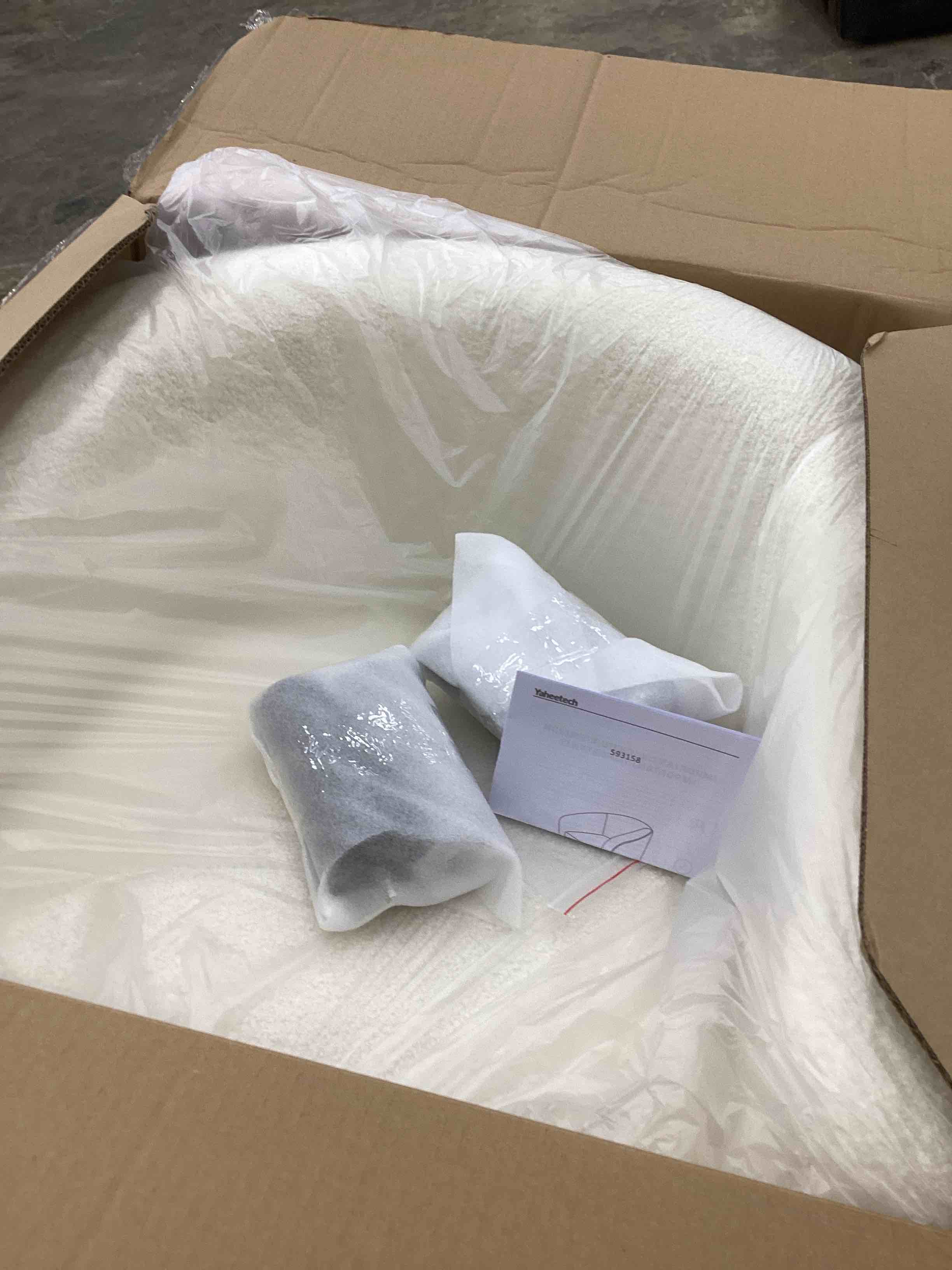 https://s3.amazonaws.com/lotting-images-prod/bidfta/BRN3789513_1777901713002.jpeg