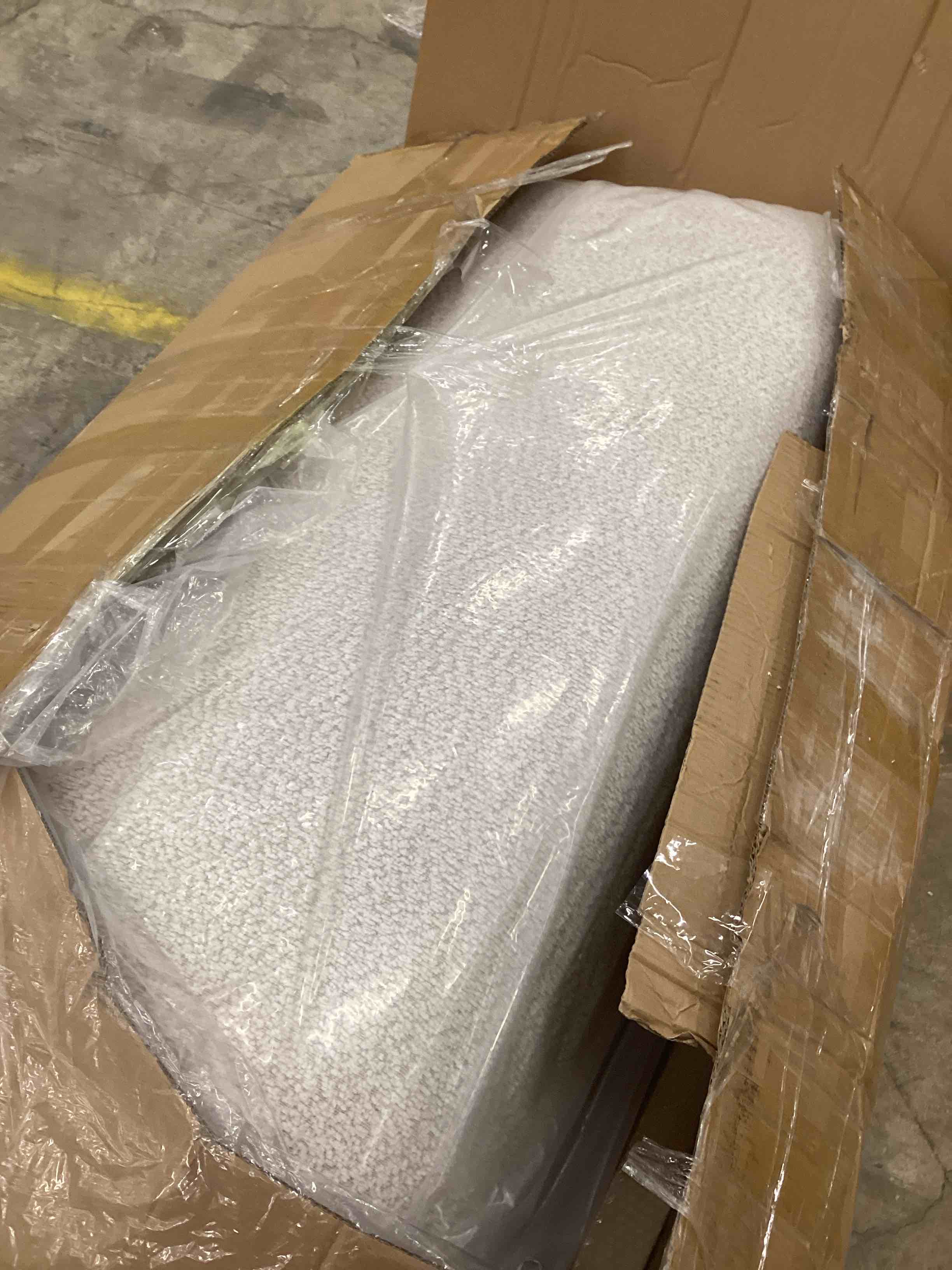 https://s3.amazonaws.com/lotting-images-prod/bidfta/BRN3789516_1777900674047.jpeg