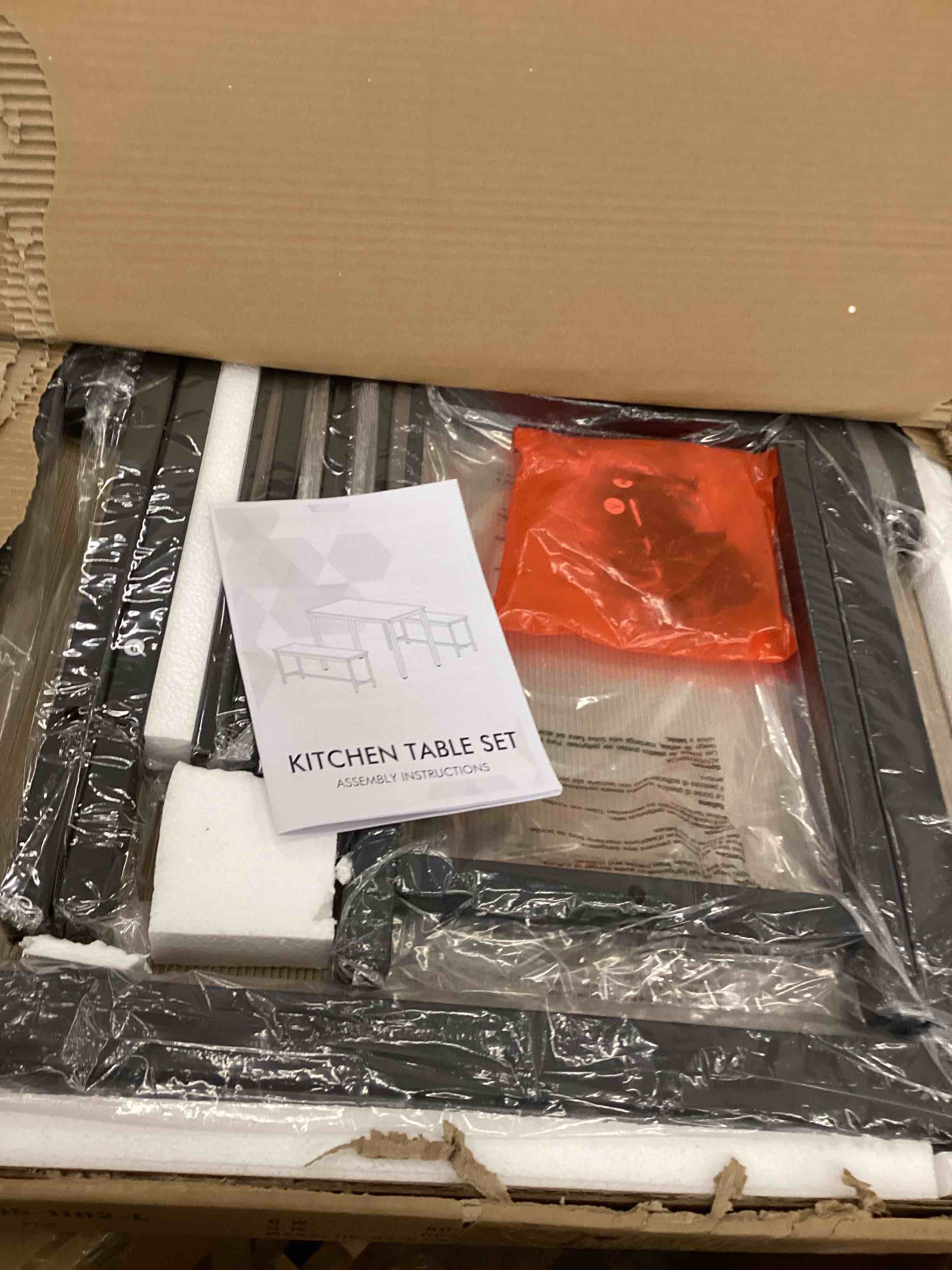 https://s3.amazonaws.com/lotting-images-prod/bidfta/BRN3789540_1777915360546.jpeg