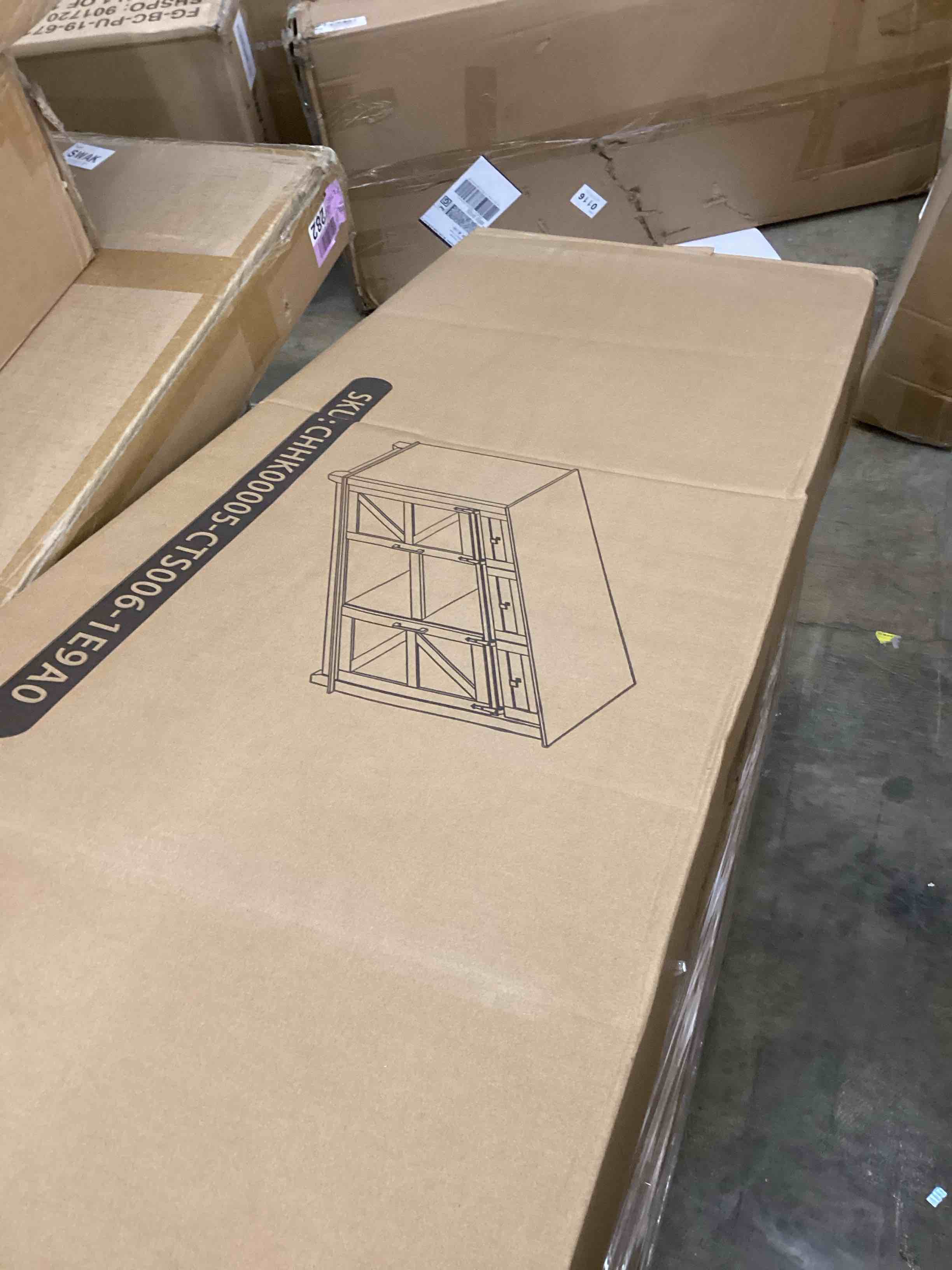 https://s3.amazonaws.com/lotting-images-prod/bidfta/BRN3789545_1777913864163.jpeg