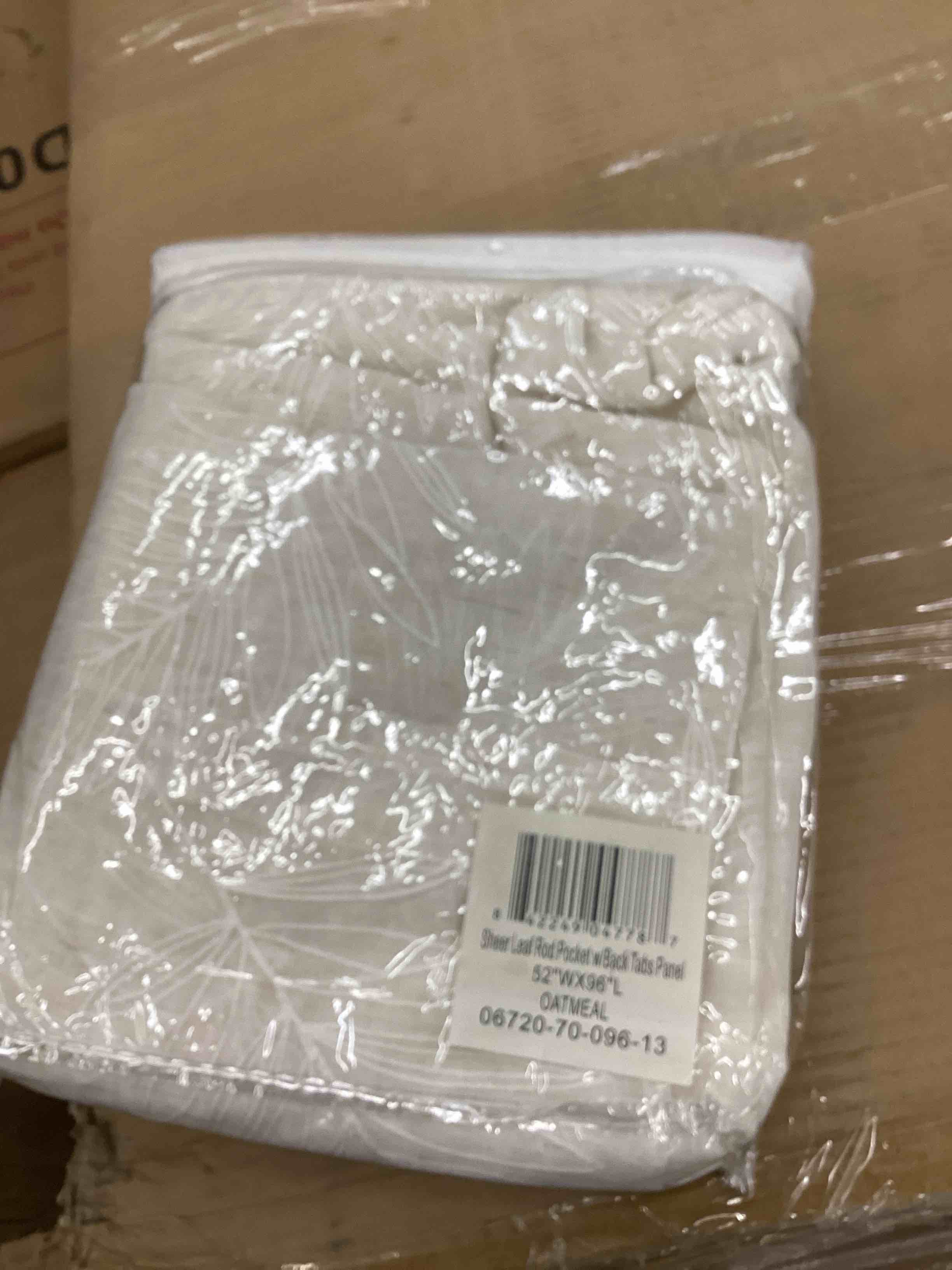 https://s3.amazonaws.com/lotting-images-prod/bidfta/BRN3789558_1778001651840.jpeg