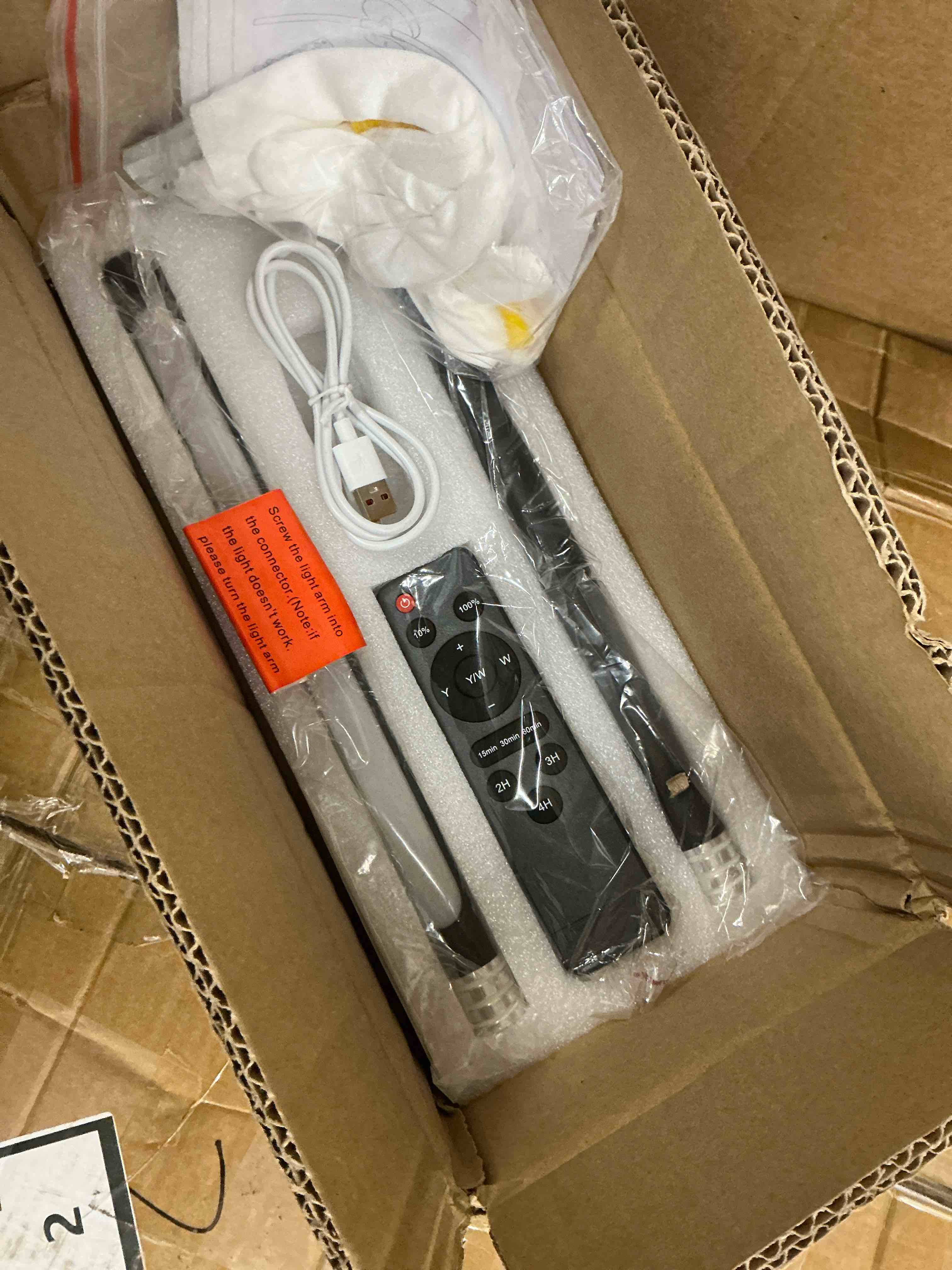 https://s3.amazonaws.com/lotting-images-prod/bidfta/BRN3789776_1778507658262.jpeg