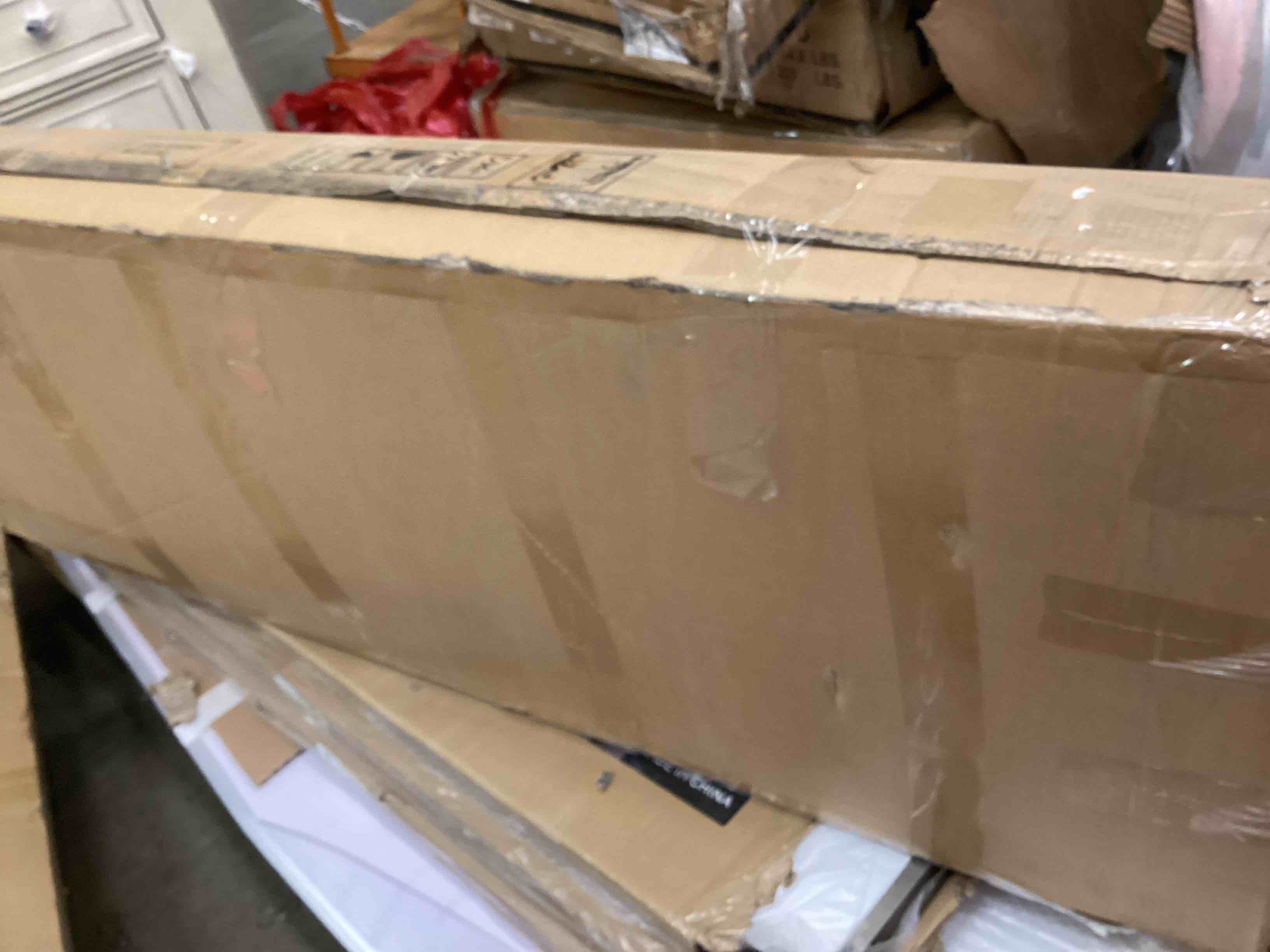https://s3.amazonaws.com/lotting-images-prod/bidfta/BRN3789788_1778509641315.jpeg