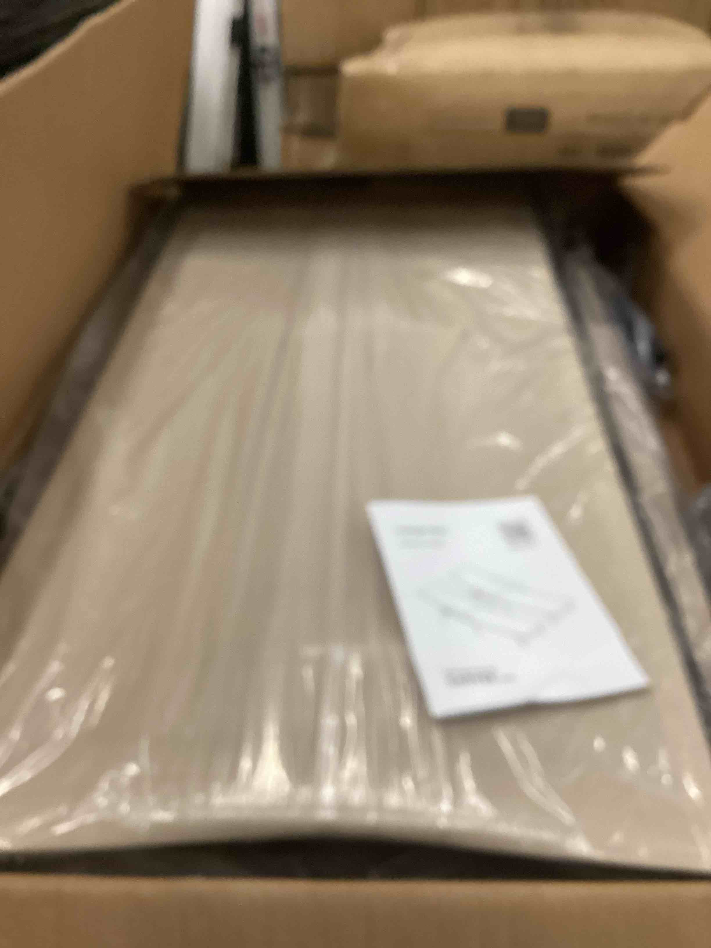 https://s3.amazonaws.com/lotting-images-prod/bidfta/BRN3789978_1778769031307.jpeg