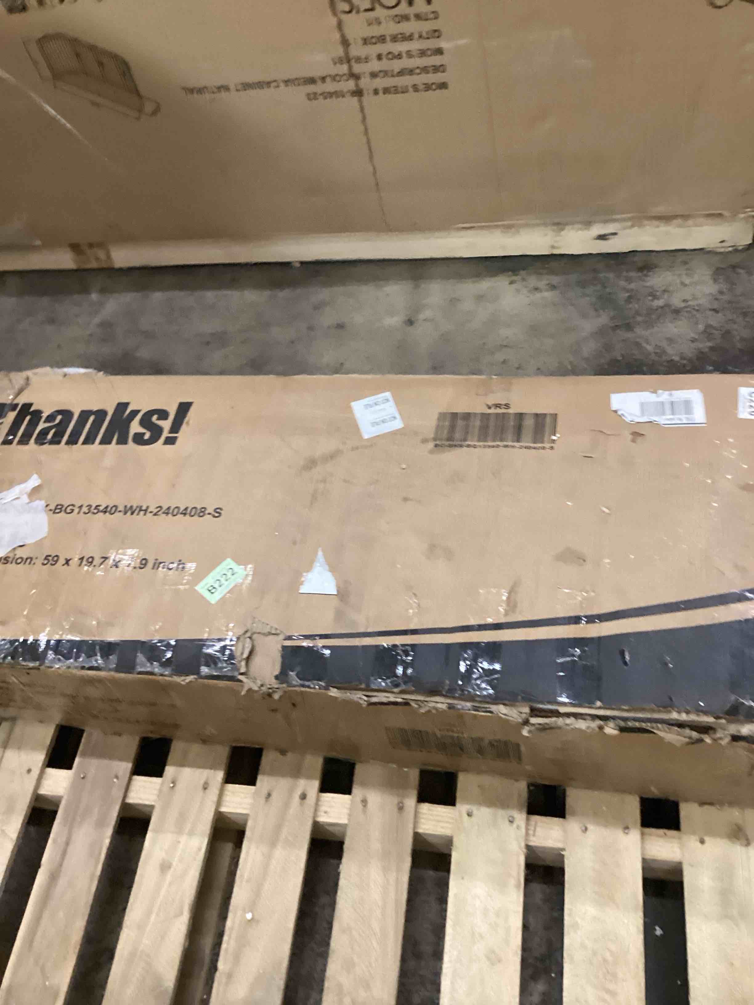 https://s3.amazonaws.com/lotting-images-prod/bidfta/BRN3789982_1778774268165.jpeg