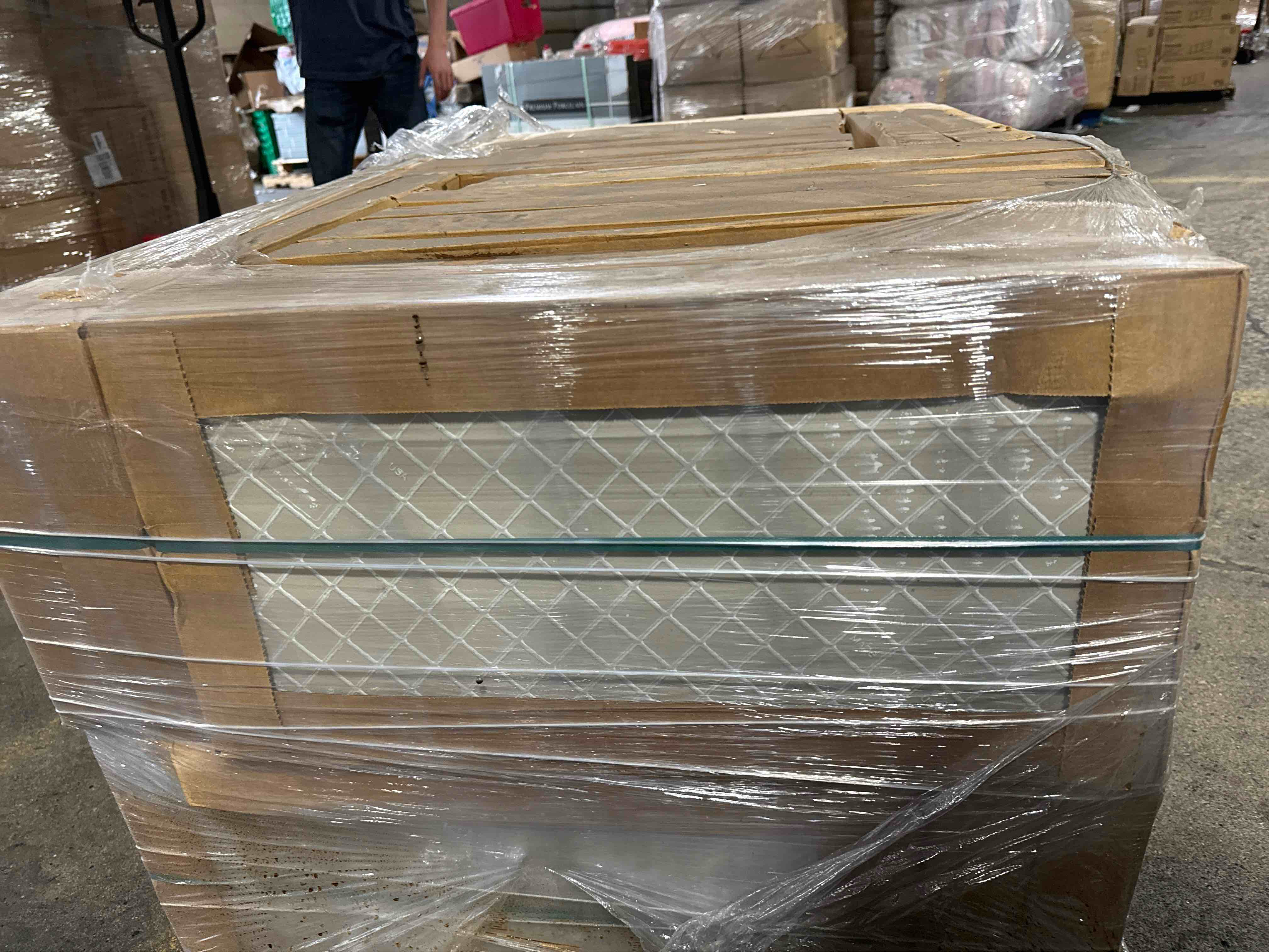 Cove Terra White 12” x 24” Porcelain Tile 13.56 sq ft/ box - 9 boxes- bid per sq ft