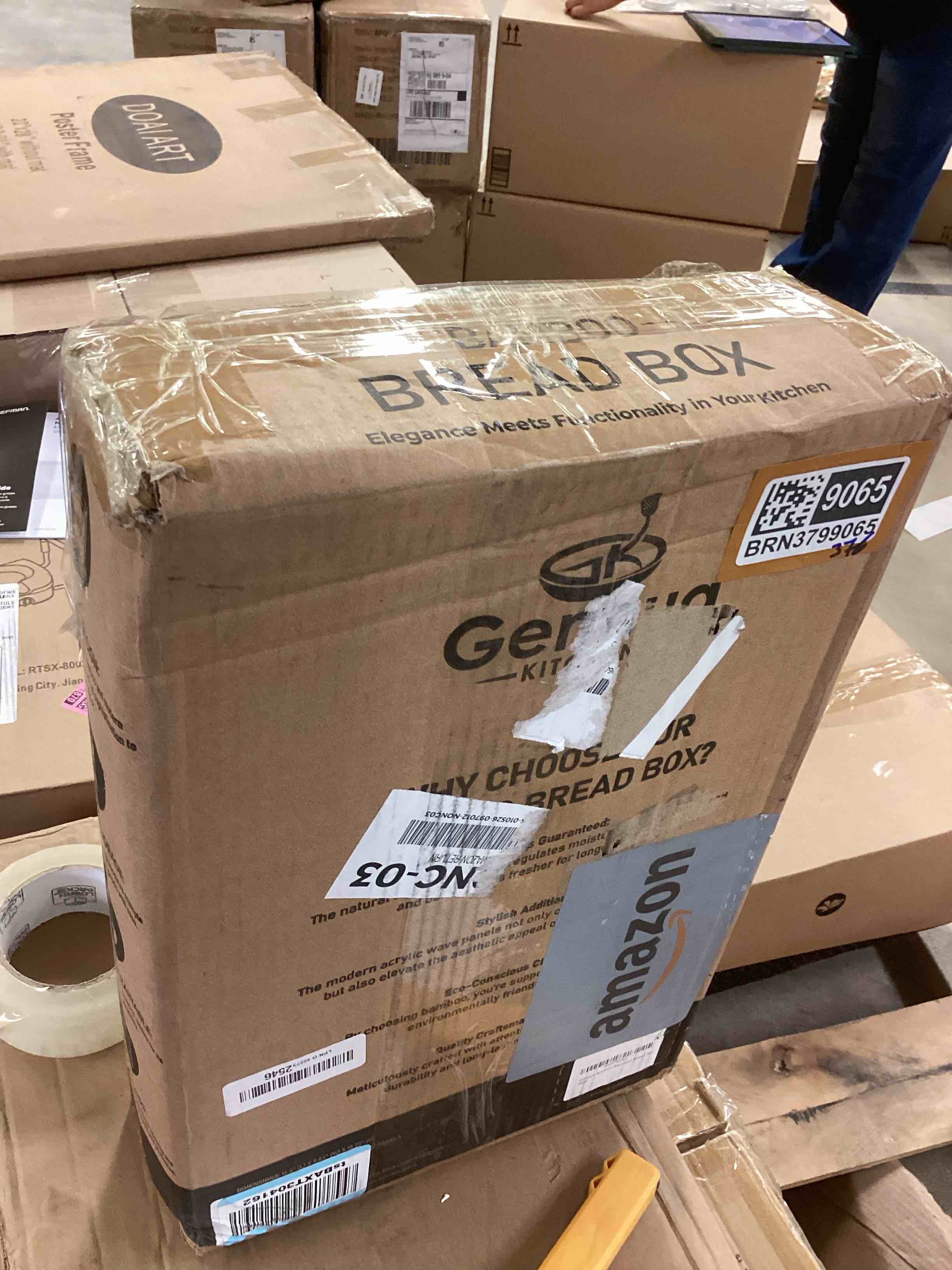 Condition photo showing Good Condition for Extra Large Bamboo Bread Box for Kitchen Countertop, Dual-Layer Breadbox Provides Double the Bread Storage Space, Holds Multiple Loaves, Durable & Beautiful with Frosted Acrylic Panels