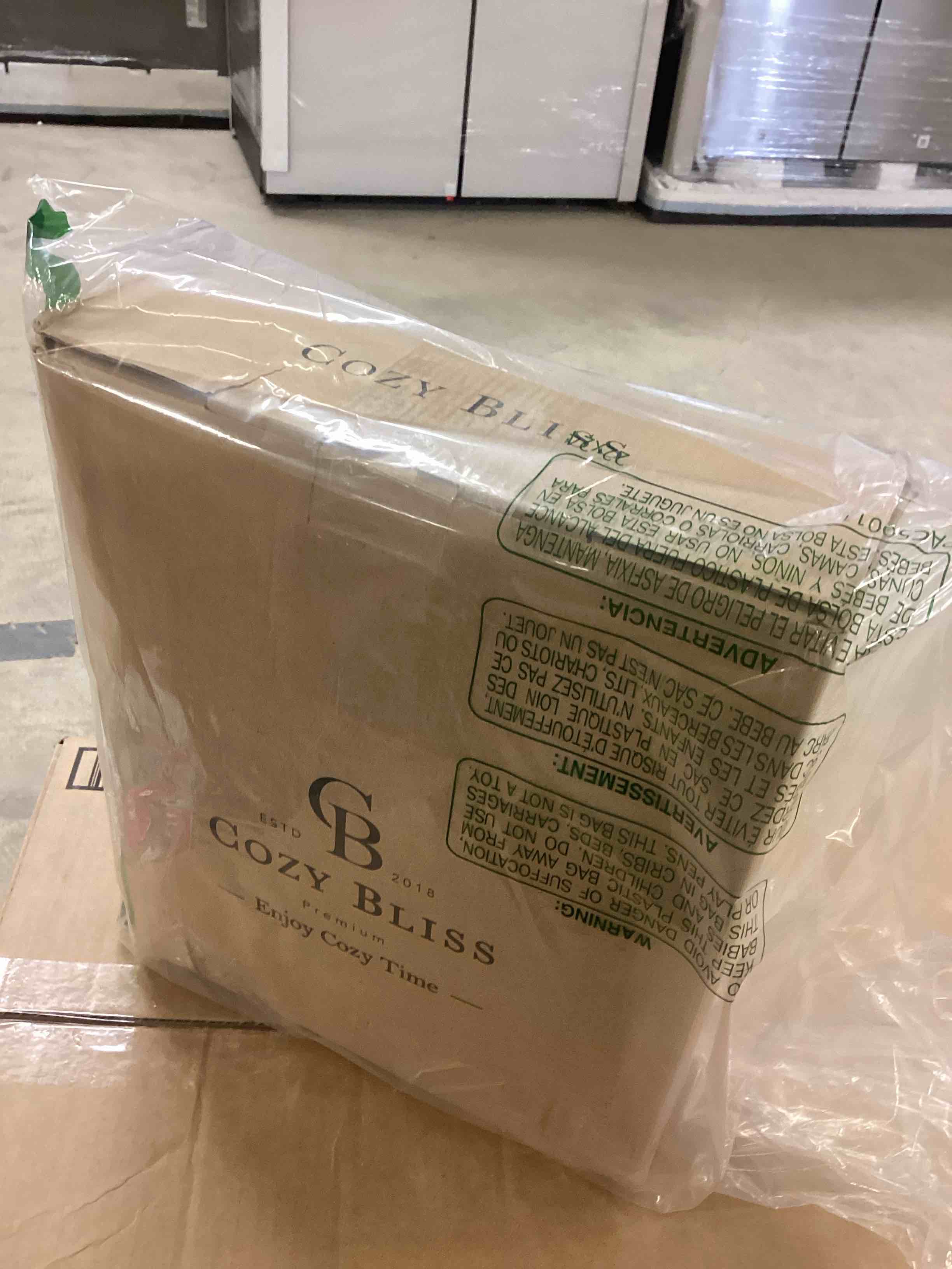 Condition photo showing New/Like New for Cozy Bliss Fluffy Faux Fur Throw Blanket for Couch,Warm Cozy Soft Cream White Throw Blankets for Sofa Bed Living Room,60x80 Inches Cream White Twin(60" x 80")