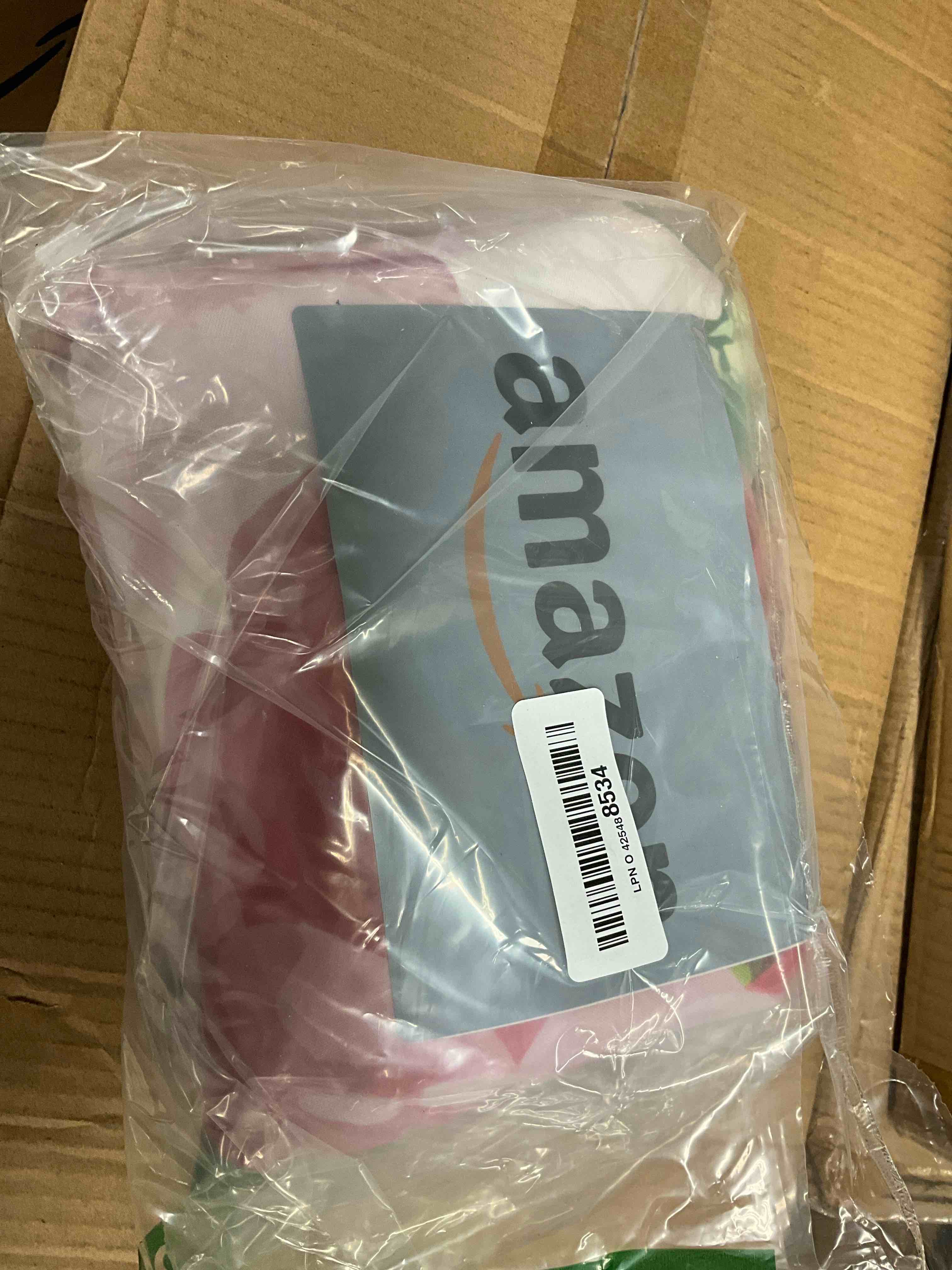 Condition photo showing Good Condition for Pink Roses Rectangle Tablecloth 60x84 Inch, Waterproof Summer Floral Table Cover Rosette Table Cloth, Red Rose Rectangular Table Décor Washable Fabric for Party, Picnic, Camping, Kitchen, Dining Room 84" x 60" (Rectangular) Pink Rose