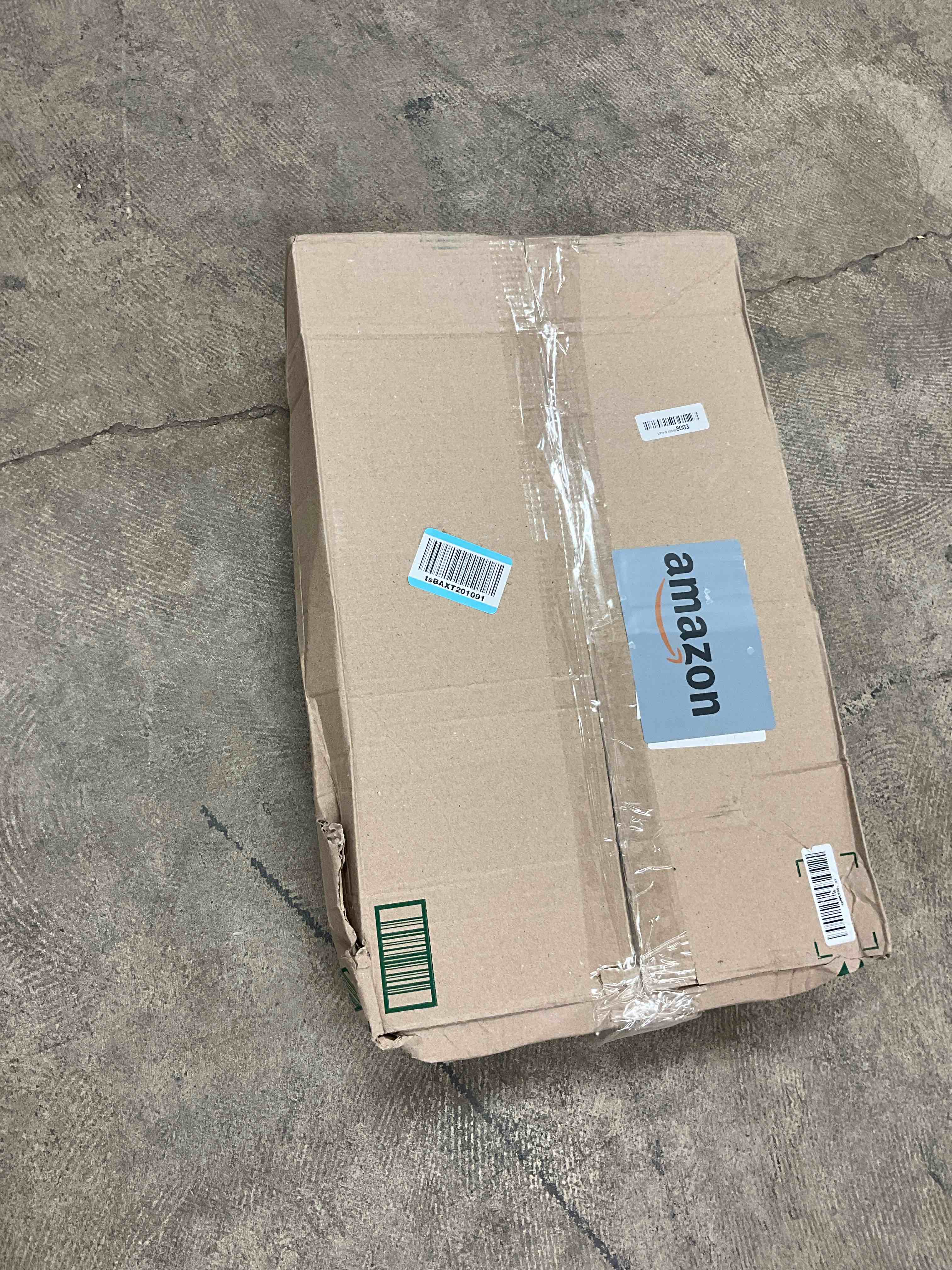 Condition photo showing Good Condition for Jigsaw Puzzle Board with 4 Sorting Trays, 1000 Pieces Playing Surface with Protective Cover, 31.5" x 24" Felt Display Board