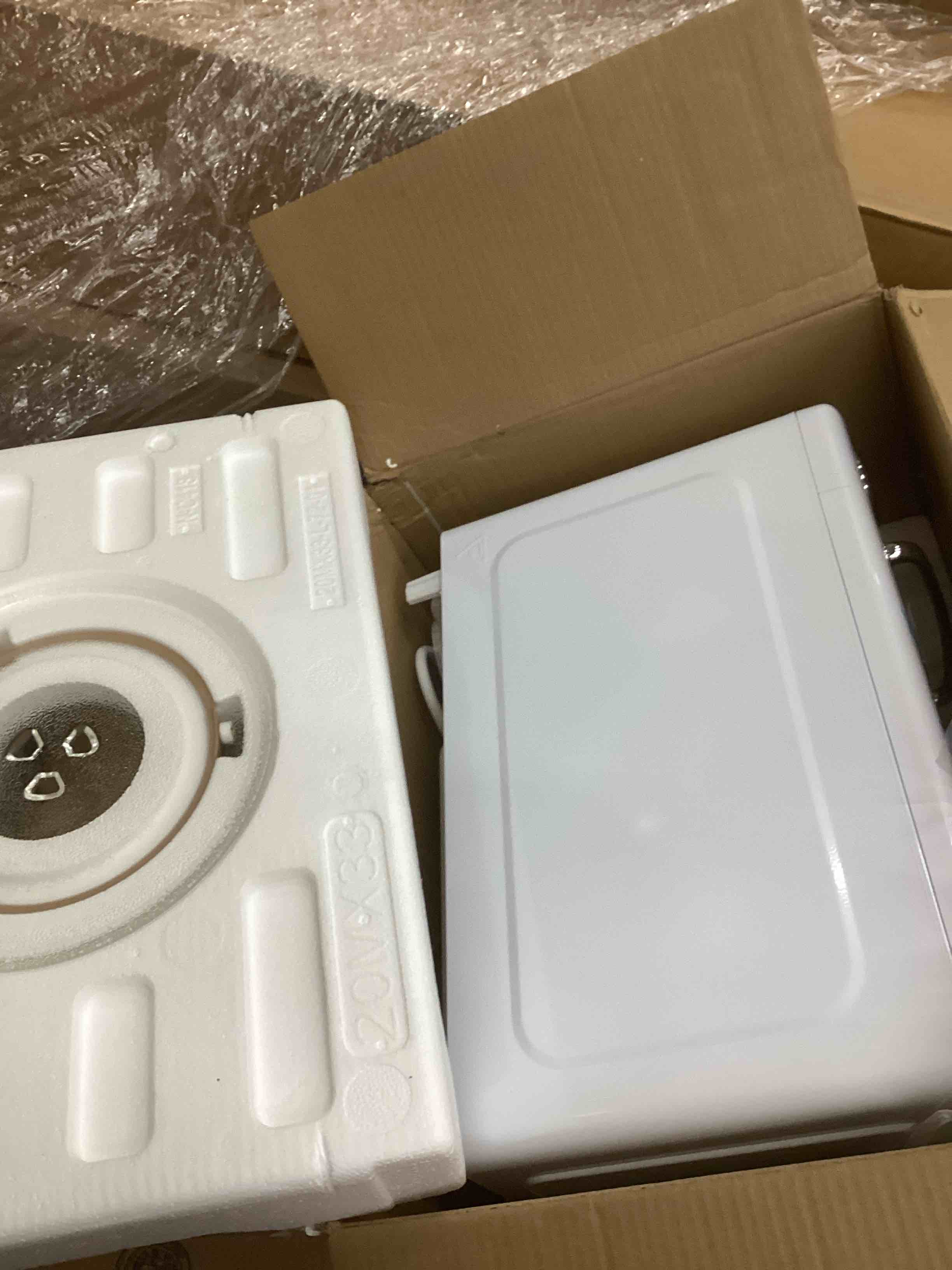Condition photo showing New/Like New for Nostalgia Retro Microwave Oven - 0.7 Cu Ft, 700-Watt Countertop Size with Glass Turntable, Child Safety Lock, 8 Auto-Cook Programs, Digital Clock - White Retro 0.7 Cu. Ft. White