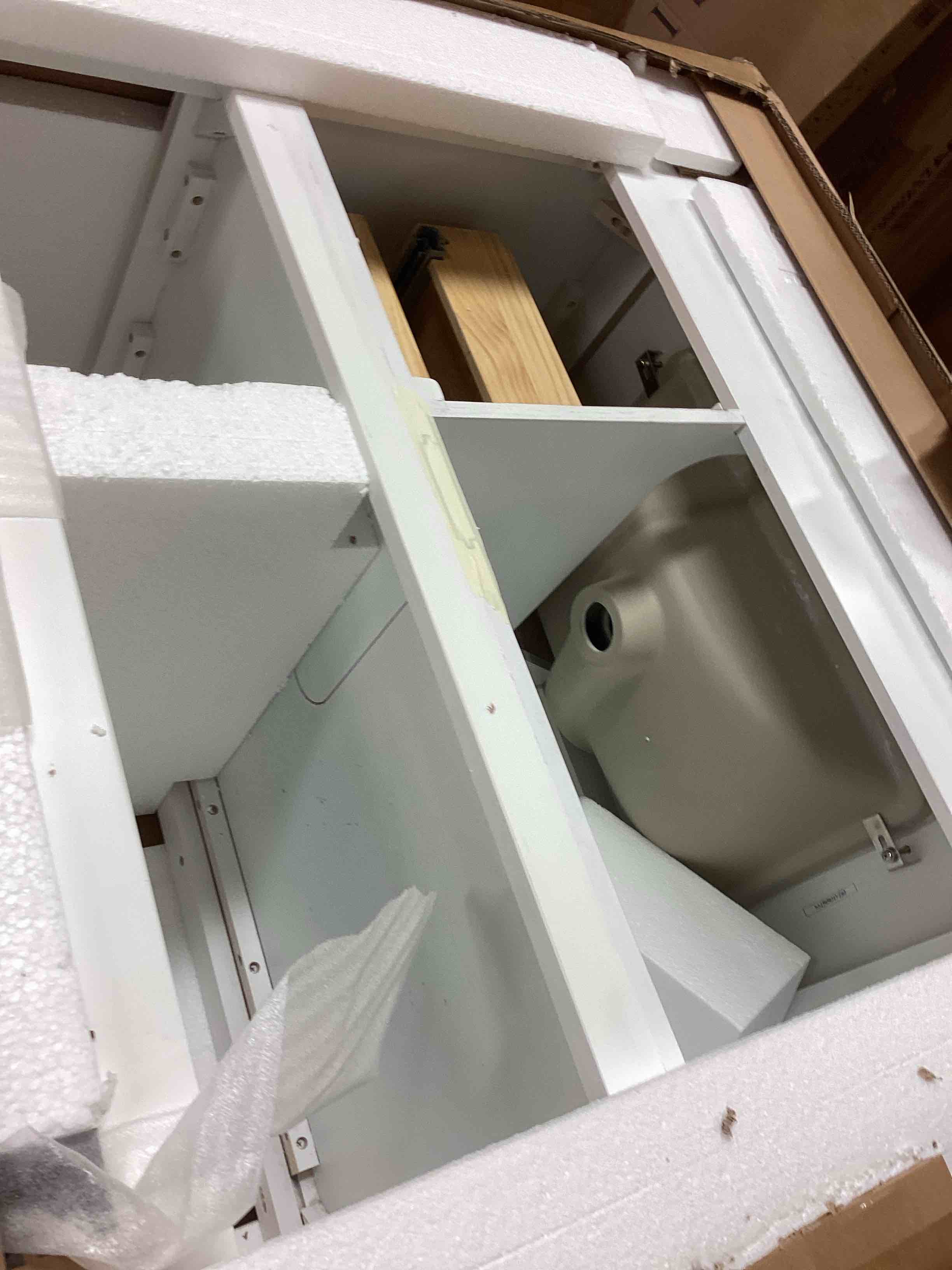 Condition photo showing Good Condition for SUDIO Arlo 36 in. W x 22 in. D x 34 in. H Bath Vanity in White with Engineered Stone Top in Ariston White with White Sink
