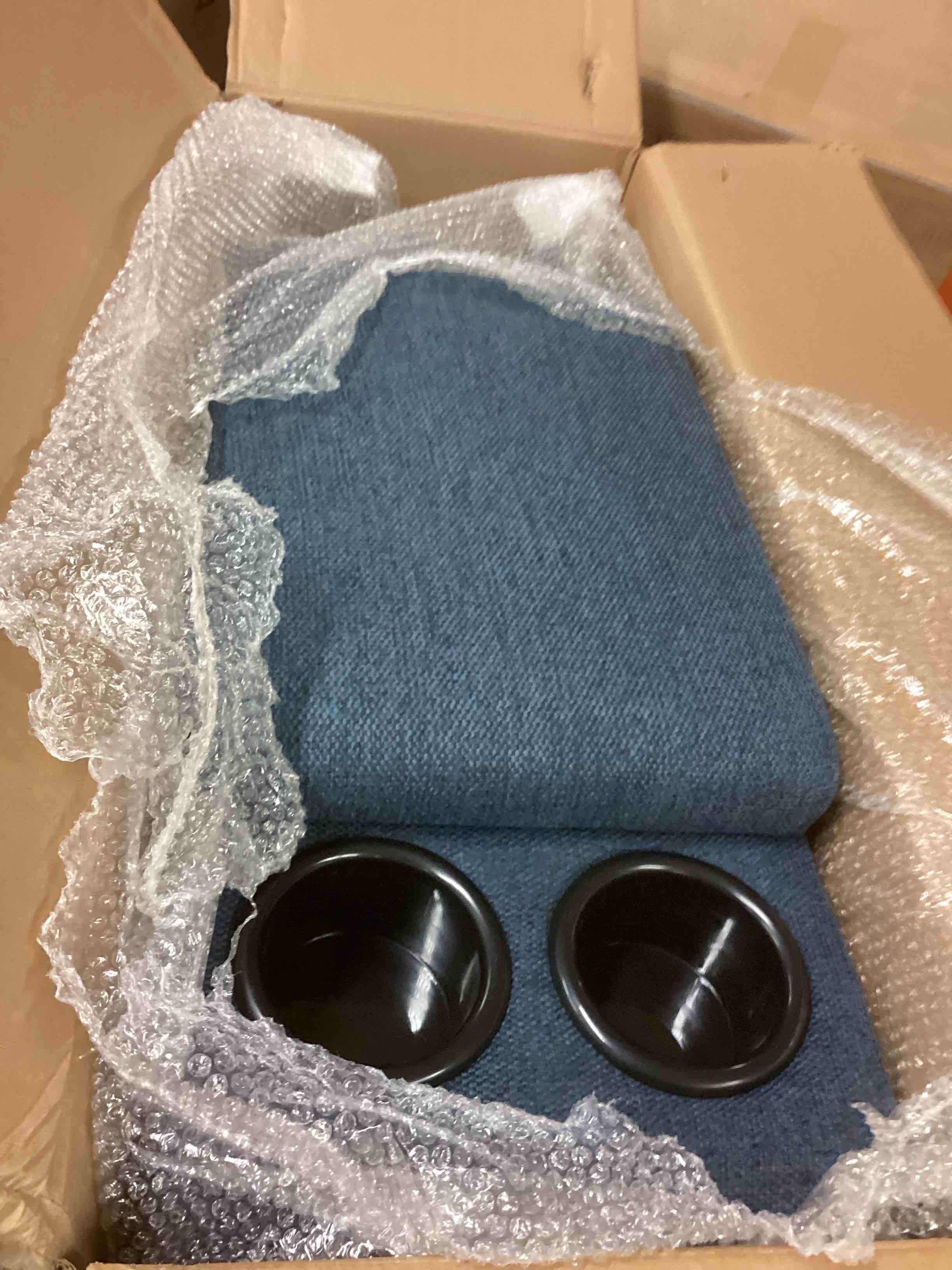 Condition photo showing Good Condition for loveseat recliner, navy blue (incomplete console only)