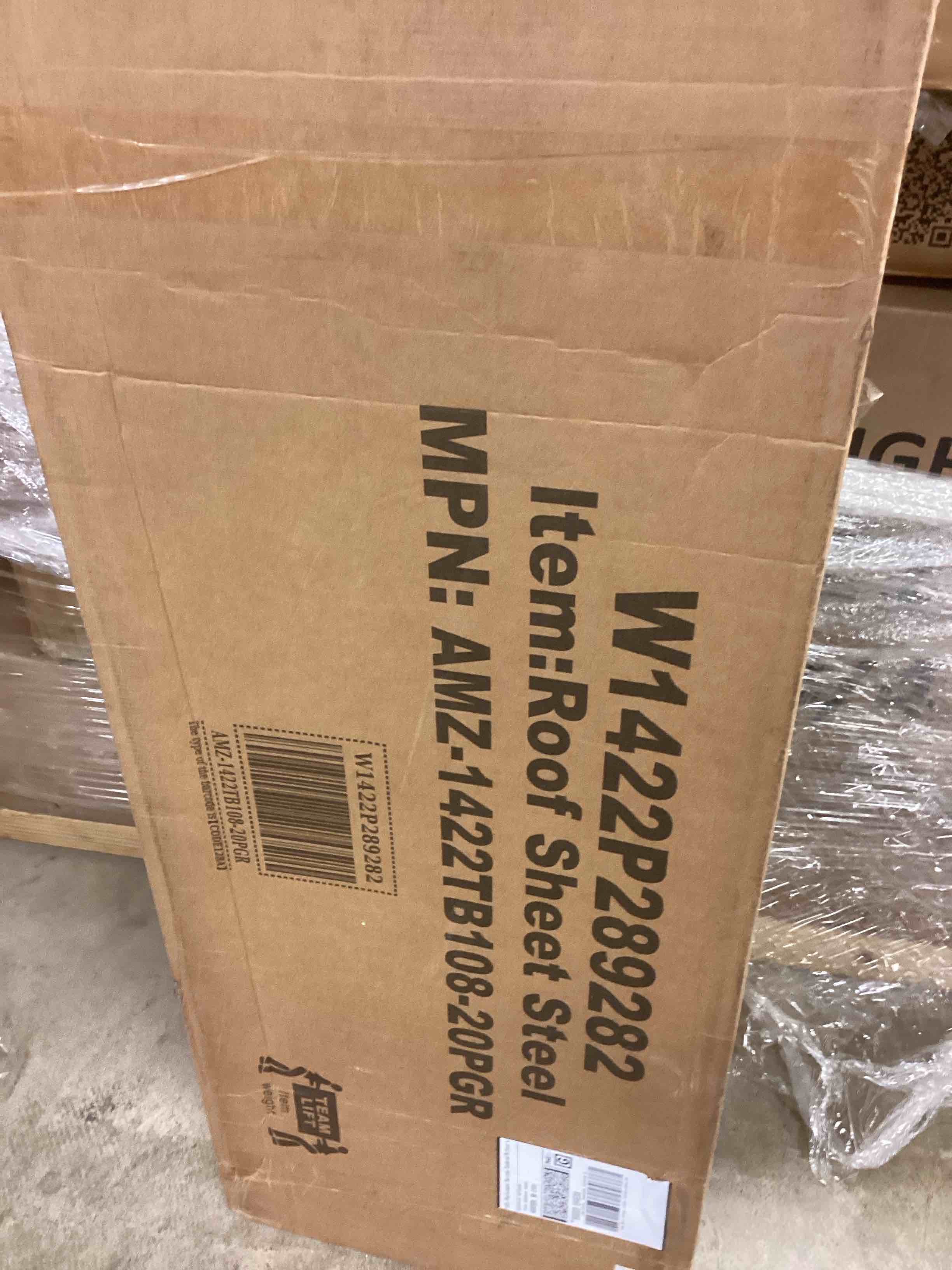 Condition photo showing New/Like New for roof sheet steel 20pcs