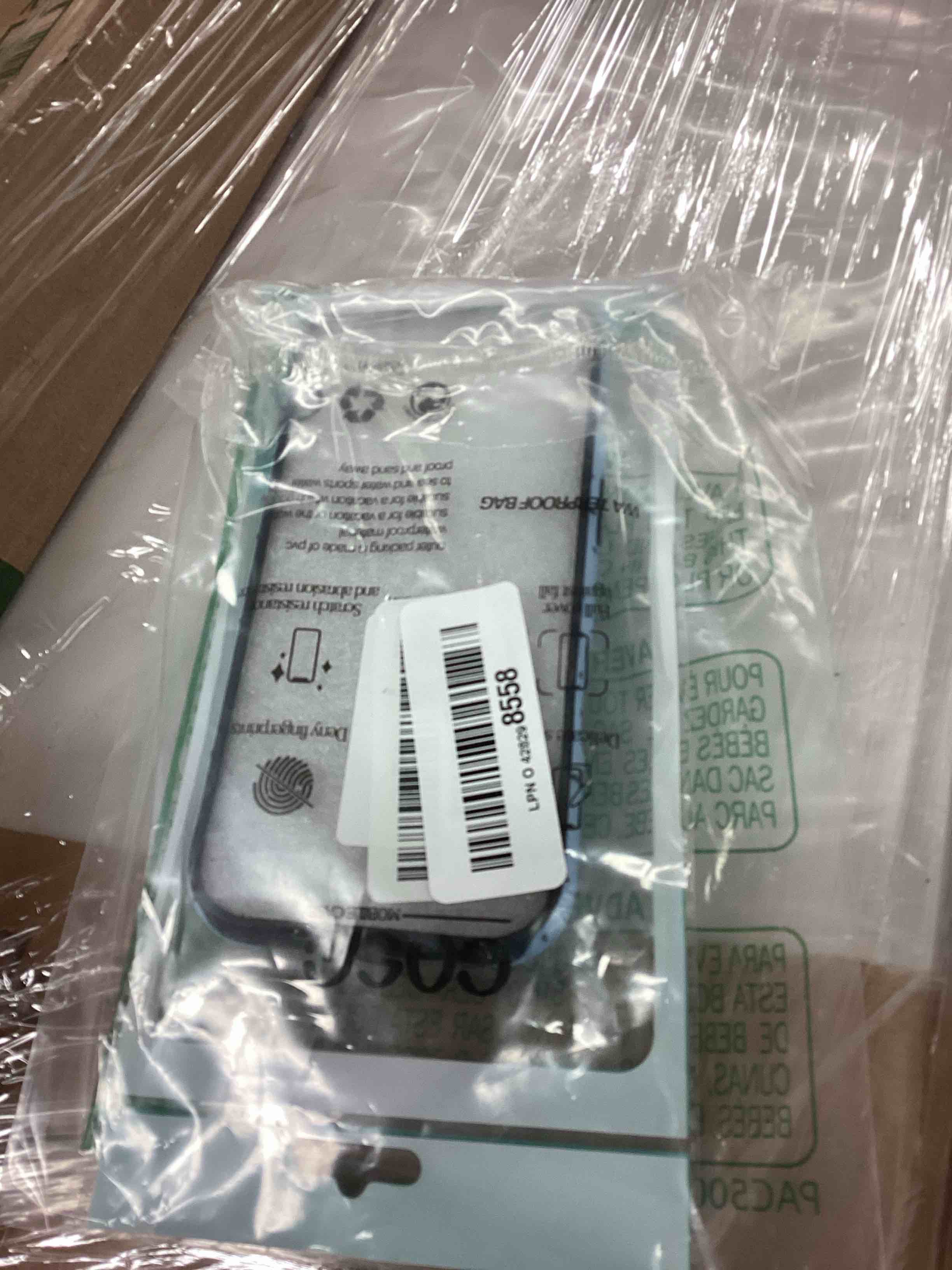 Condition photo showing New/Like New for for iPhone 17 Pro Case,Compatible with MagSafe,Cute Fashion Polka Dot Pattern Design for Women Girl,Soft TPU Durable Protection Case for iPhone 17 Pro-Blue Blue iPhone 17 Pro