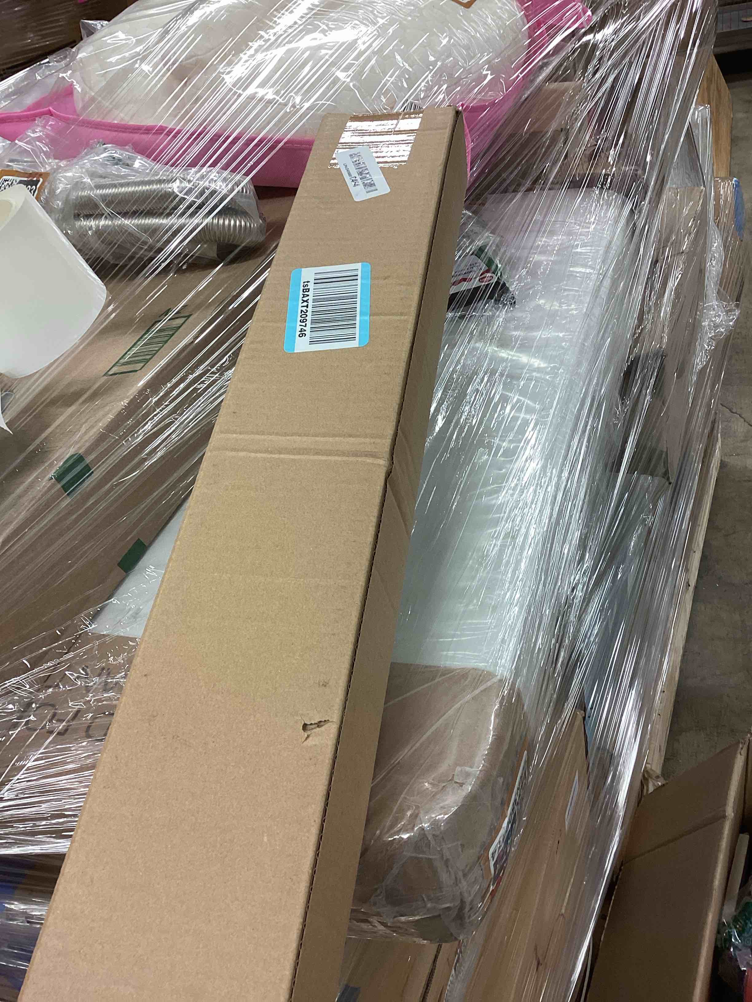 Condition photo showing Good Condition for 3 Set Accent Wall Molding Kit Premade Wainscoting Panels Wall Molding Peel and Stick Panel White Pre Cut Trim for Walls Picture Frame Molding for Home Decoration(12 x 24 Inch) 3 12 x 24 Inch