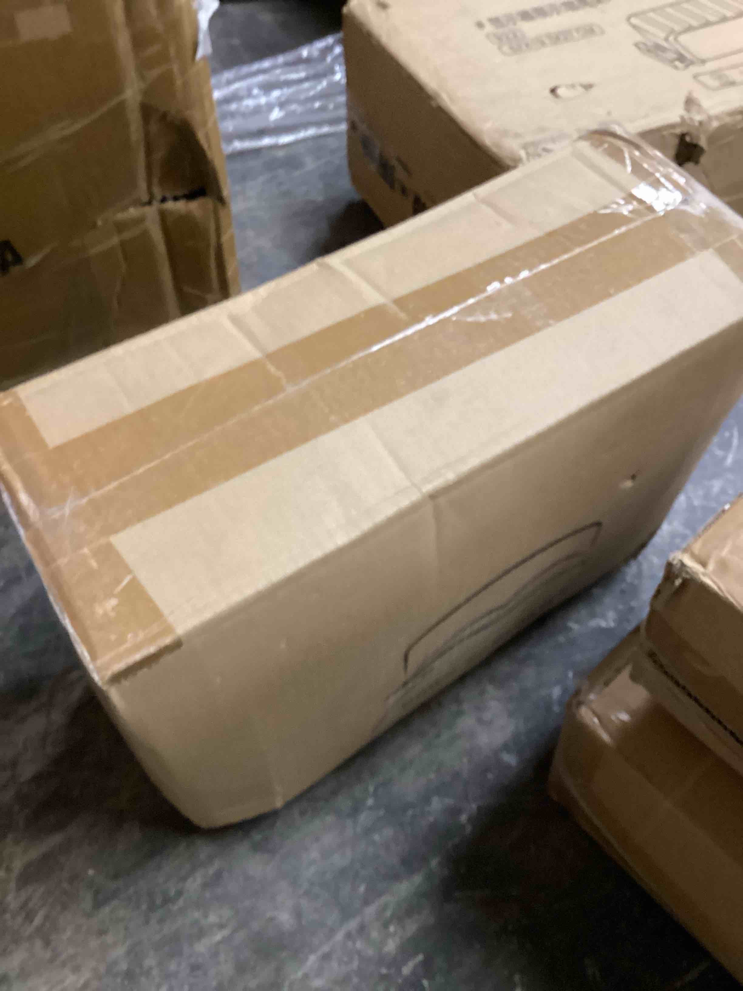 Condition photo showing New/Like New for Luxurious Oversize California King 108" x 98" Size Goose Down Fiber Waterfowl Feather Fiber Comforter Duvet, 100% Egyptian Cotton Cover, 68 oz. Fill Weight, Baffle Box Design, White Solid