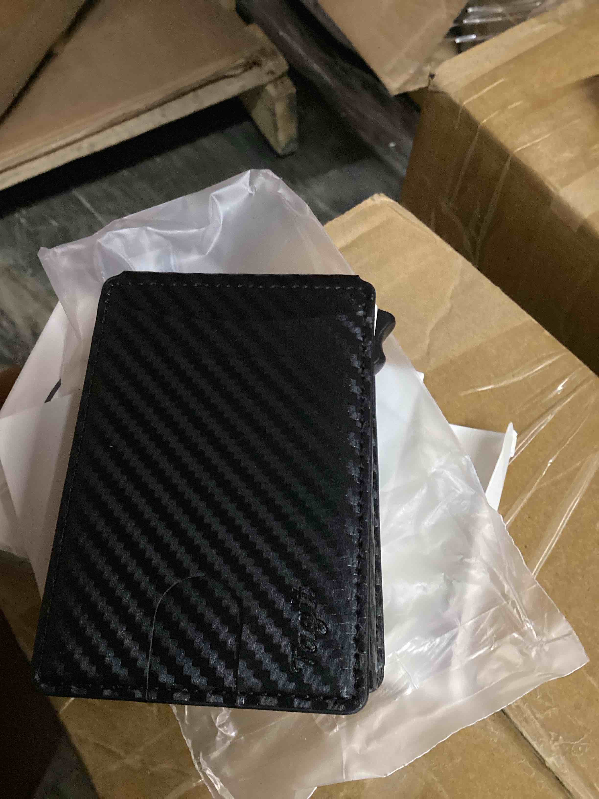 Condition photo showing New/Like New for Men's Slim Pop-Up Bifold Wallet With RFID Blocking, Magnetic Closure, Money Clip, Large Capacity, Premium Gift Box