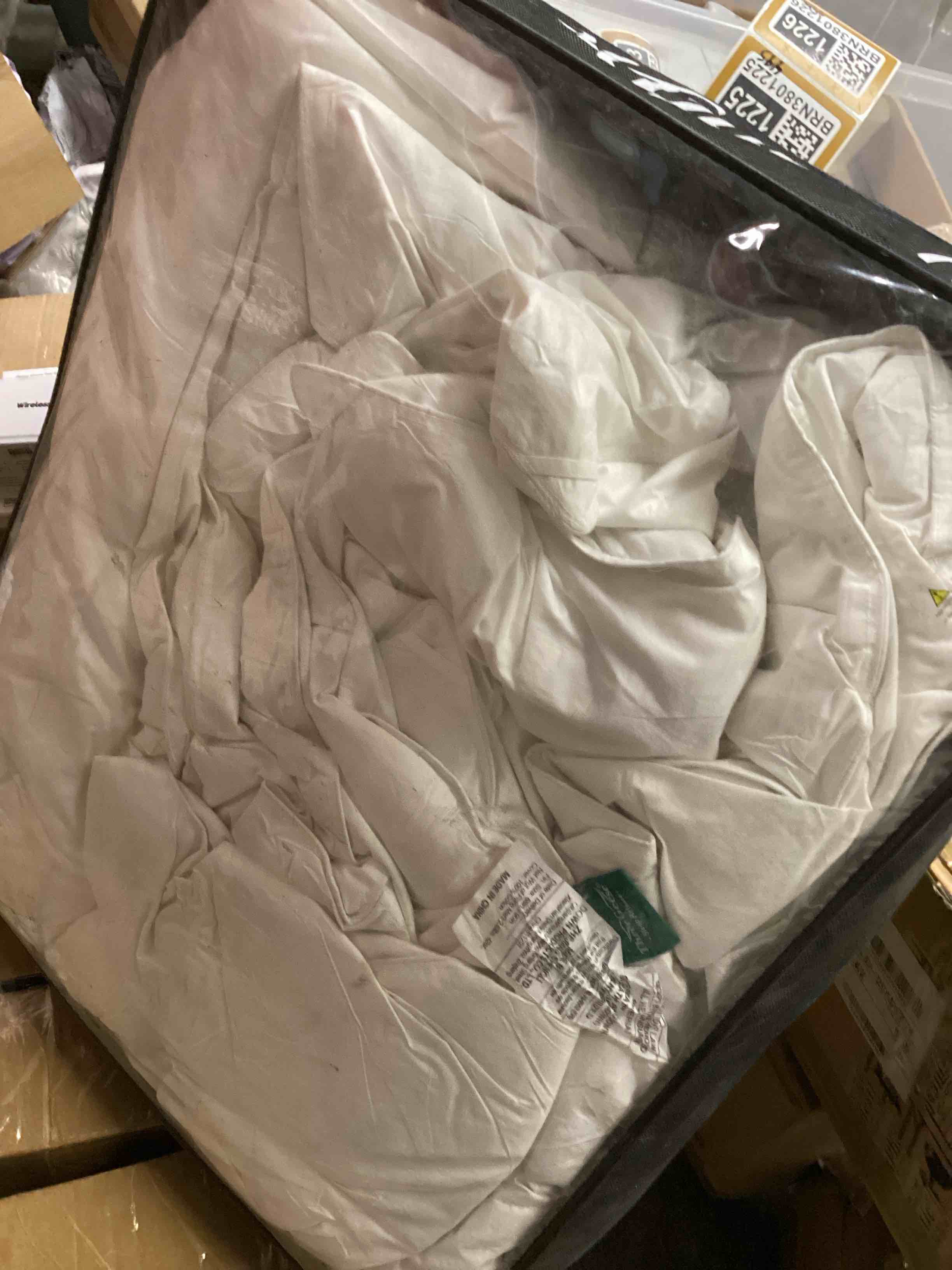 Condition photo showing As Is for Goose Feather Down Fiber Comforter Twin Size,100% Organic Cotton Duvet Insert,All-Season Luxury Duvet Insert with Baffle Box Design, 750+Fill Power Hotel Collection Bedding Comforter