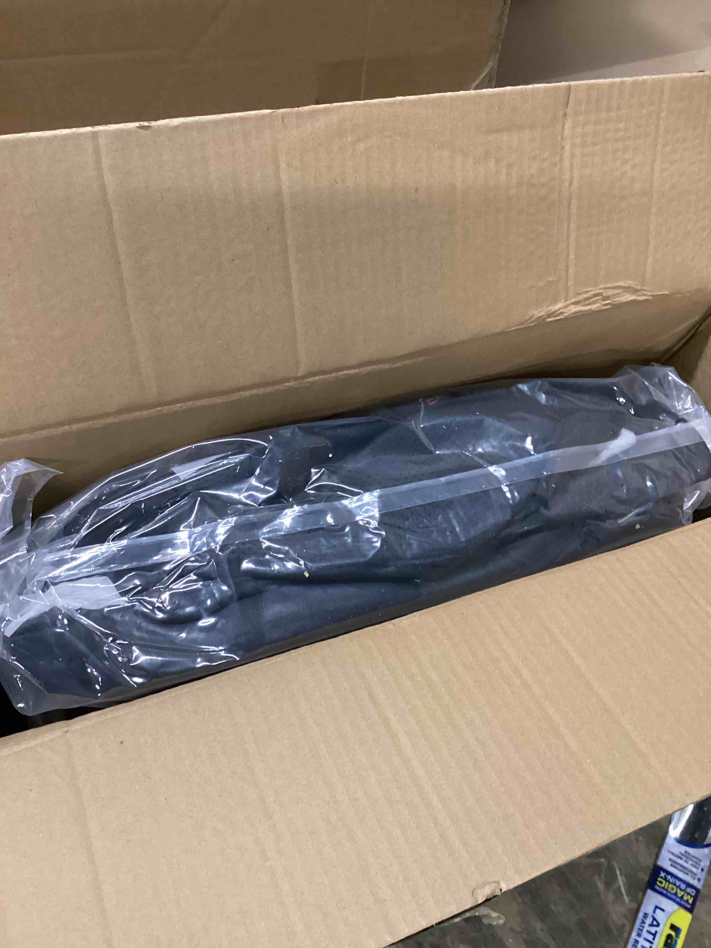 Condition photo showing New/Like New for AOMSAZTO Truck Seat Covers for Chevy Silverado/GMC Sierra 1500 (2007-2013) 2500HD/3500HD (2007-2014) - Black Faux Waterproof Leather Car Seat Cover Full Set(Rear 40/60 Split for Crew Cab) 2007-2013(1500)&2007-2014(2500HD 3500HD) Black