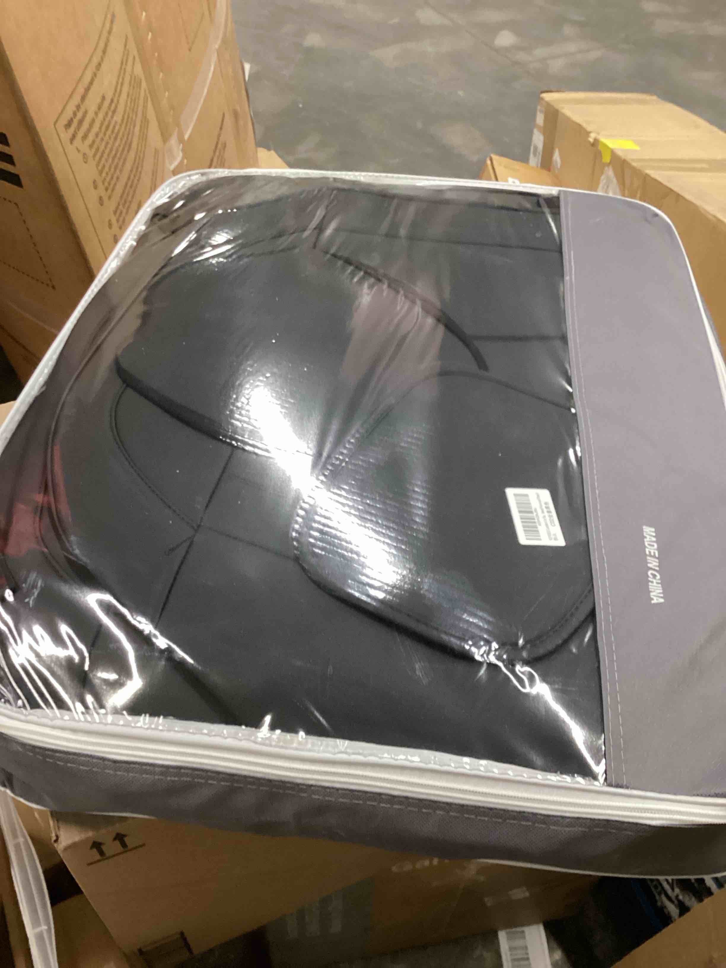 Condition photo showing Good Condition for NS YOLO Leather Car Seat Covers Full Set,Universal Fit for Most Cars,SUVs and Sedans,Waterproof Luxury Leatherette Cushions, 5 Seats Protectors,Black Black Full Set-5 seats(front and rear)
