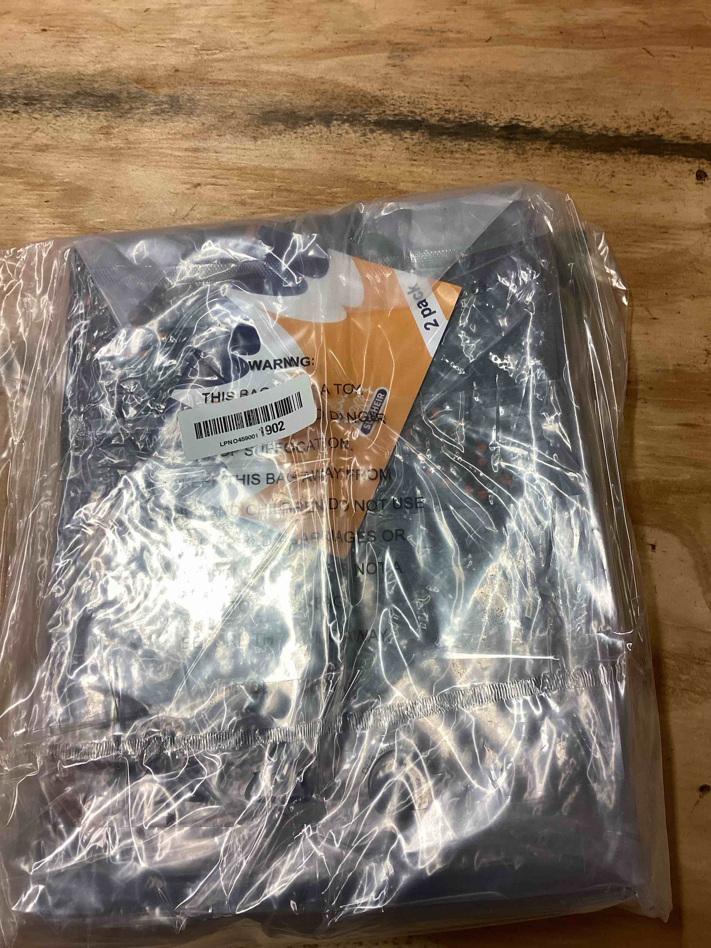 Condition photo showing New/Like New for Sunheir Washable Pee Pads for Dogs 2-Pack Reusable Puppy Pads Pet Training Pads, Waterproof Dog Pee Pads for Crate, Whelping Pad, Non-Slip Protects Against Urine Leakage (Leaves - Deep Grey, 24x36) Leaves - Deep Grey 24x36 Inch (Pack of 2)