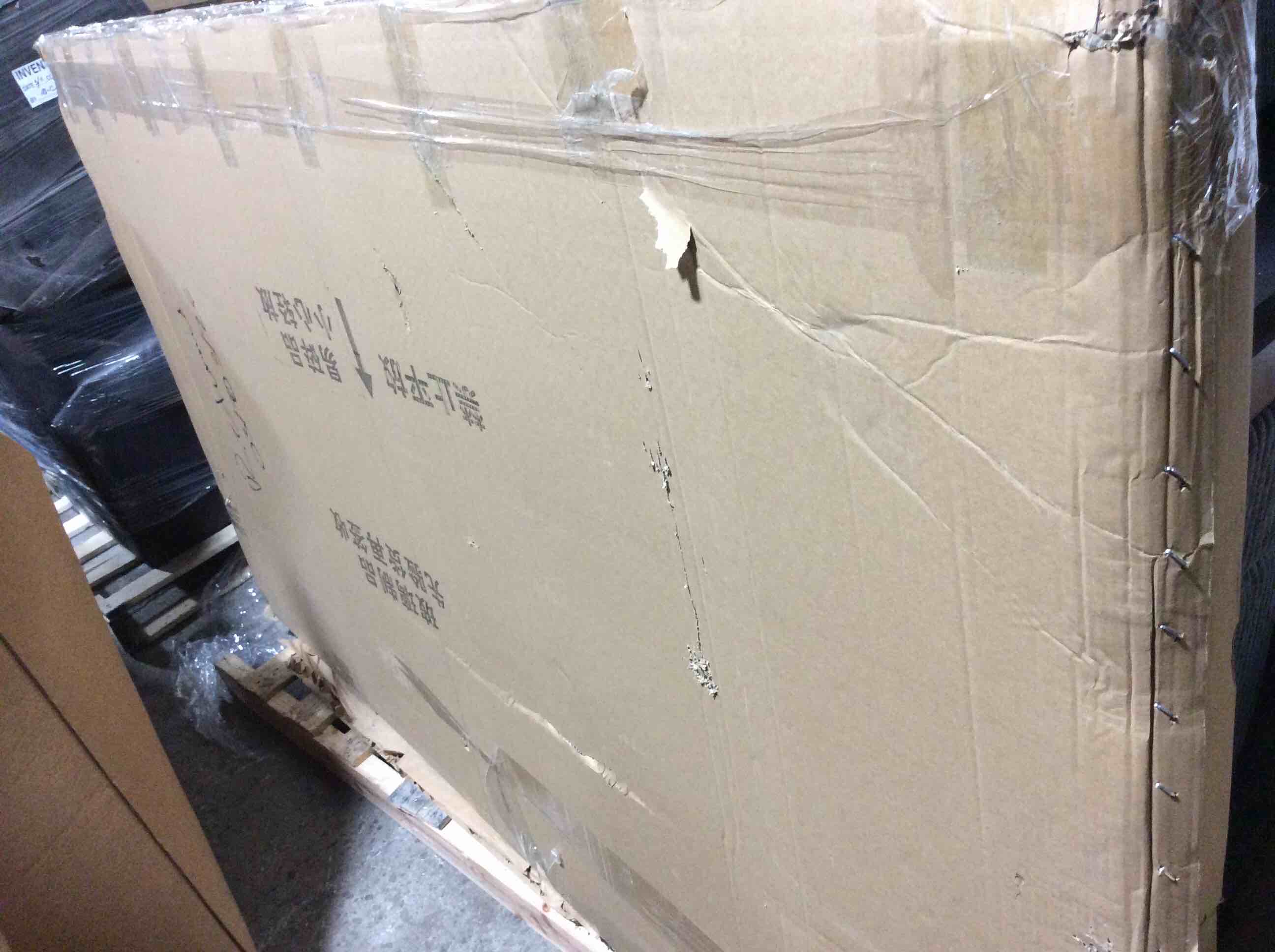 Condition photo showing Good Condition for Antique Extra Large Decorative Carved Wooden Frame Mirror