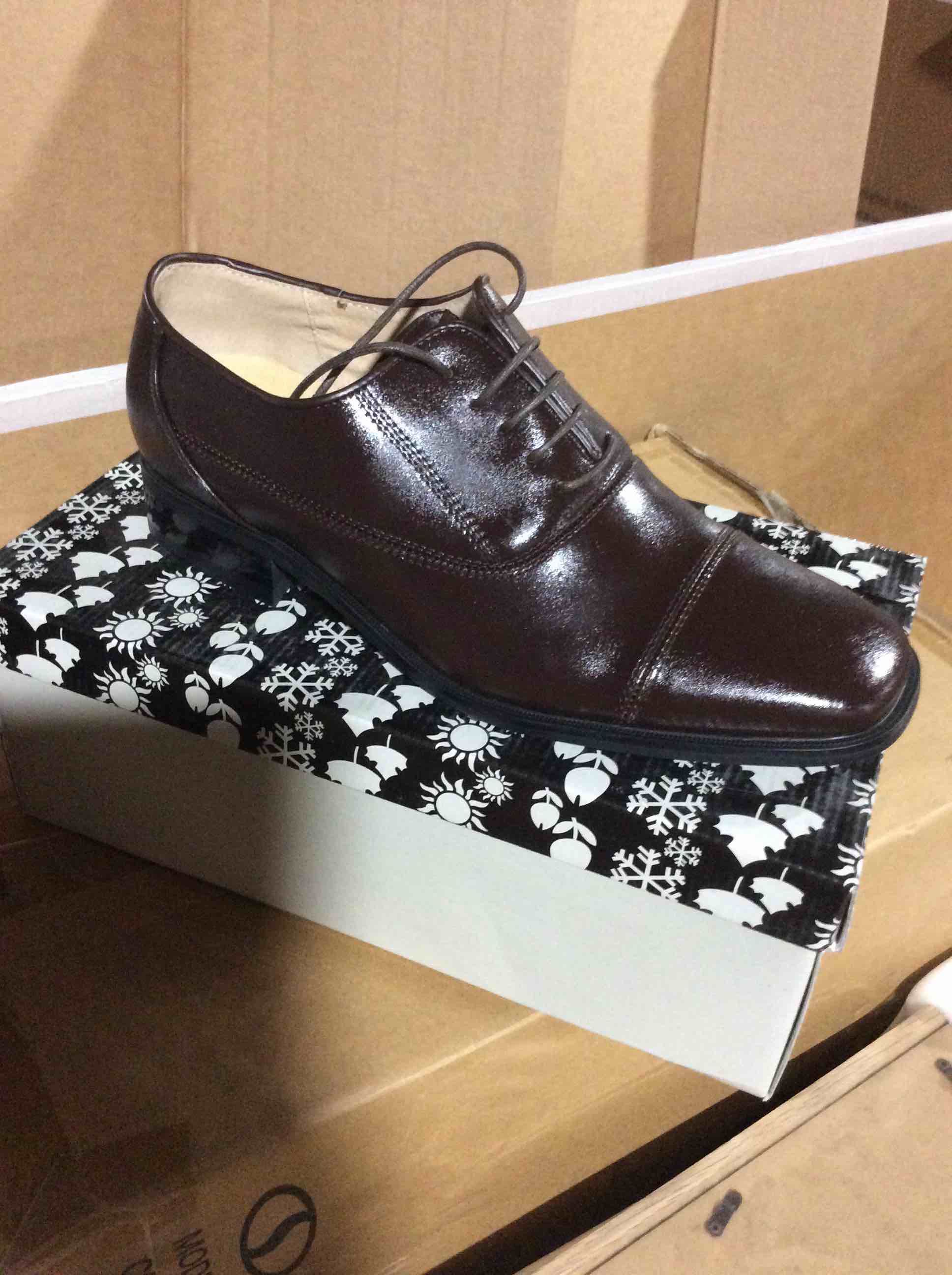 Condition photo showing Good Condition for climate footwear for all seasons, stock: a0295, color brown, size 10 1/2 