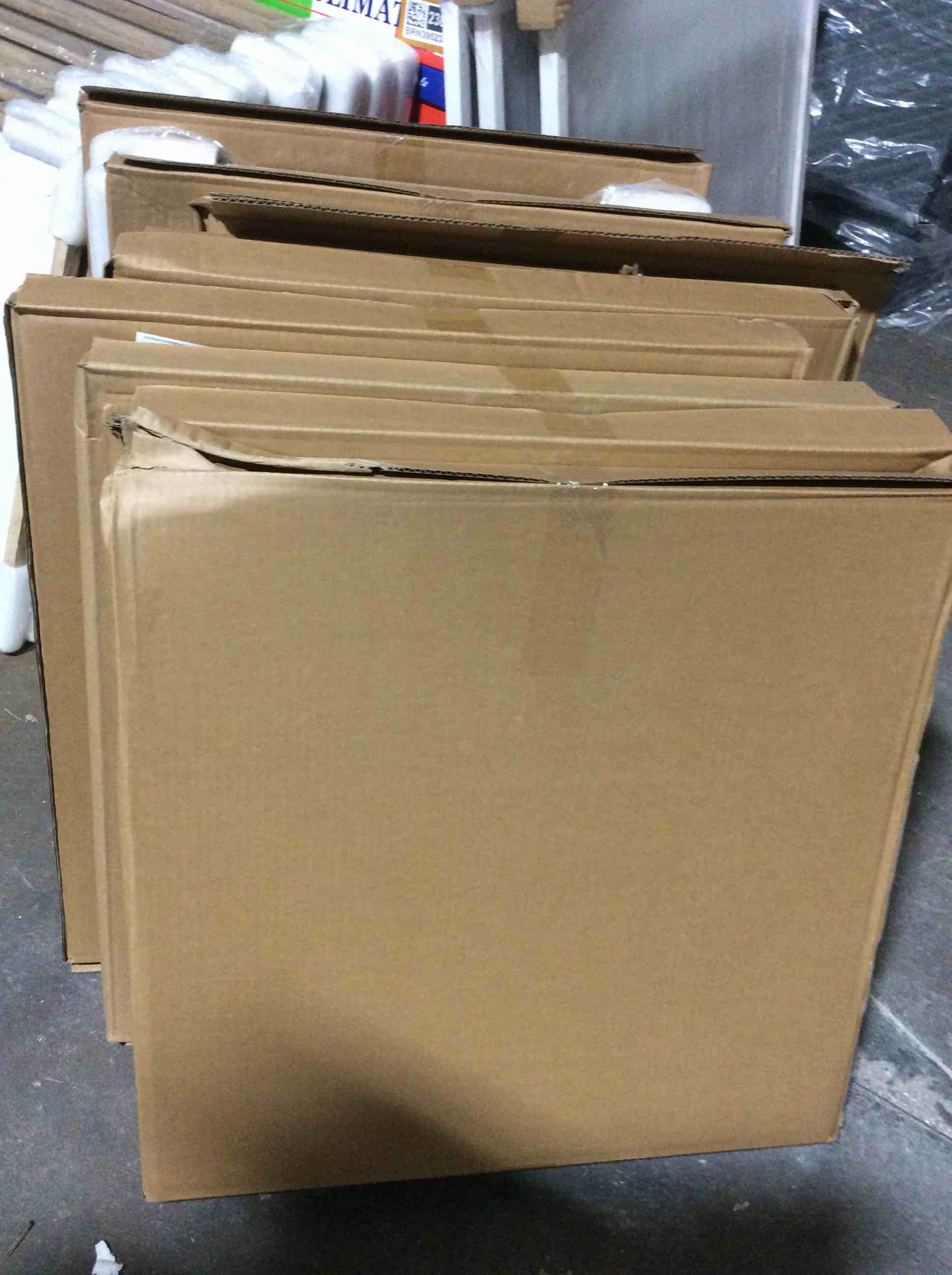 Condition photo showing Good Condition for h&m home 20in x 20in, 50cm x 50cm