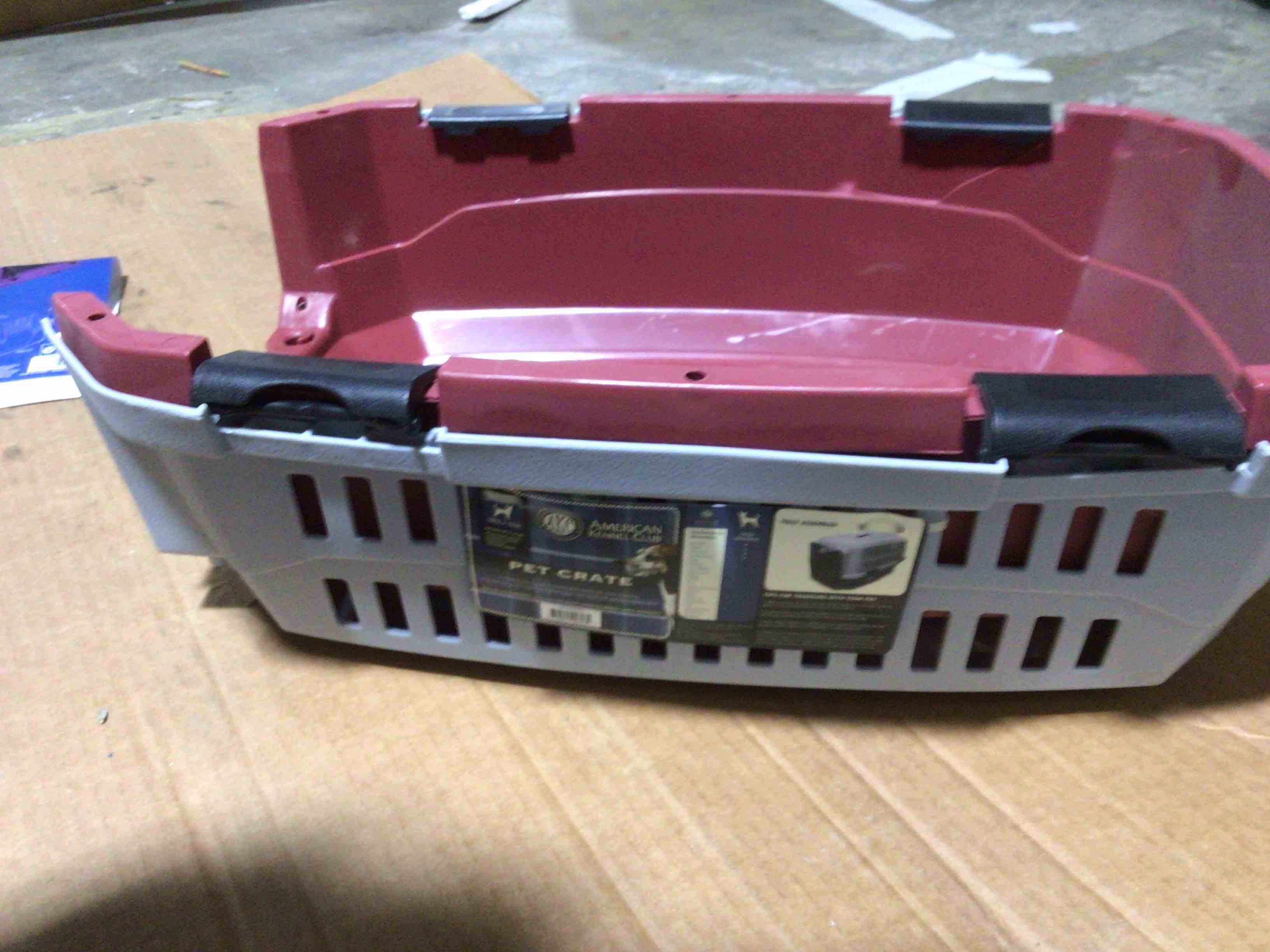 Condition photo showing Good Condition for american kennel club pet crate 19in x 12in