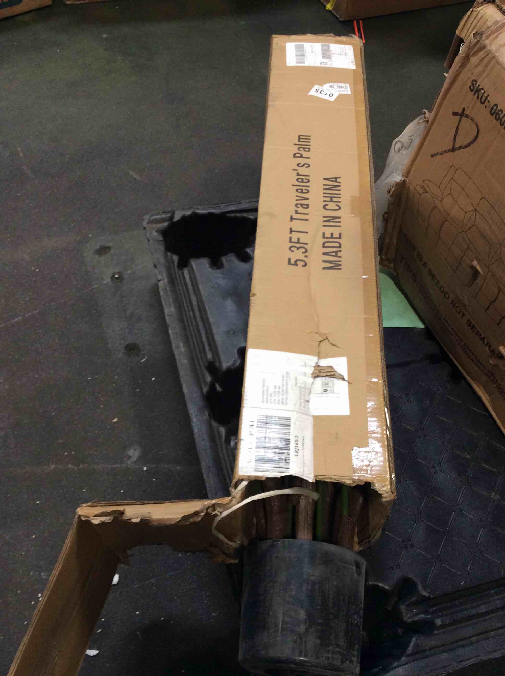 https://s3.amazonaws.com/lotting-images-prod/bidfta/BRN3954806_1779822627955.jpeg