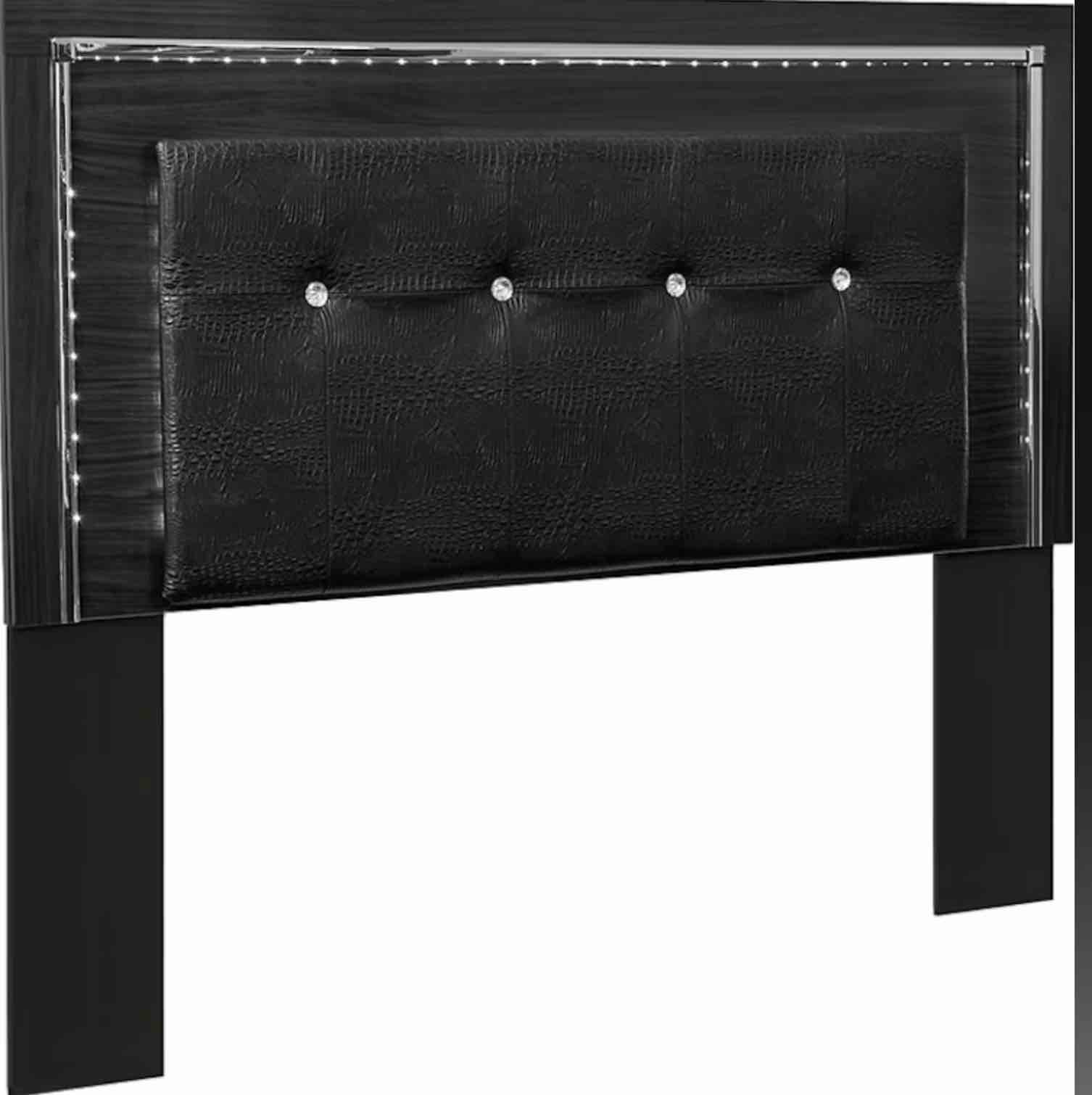 Kaydell Queen Upholstered Panel Headboard B1420-57