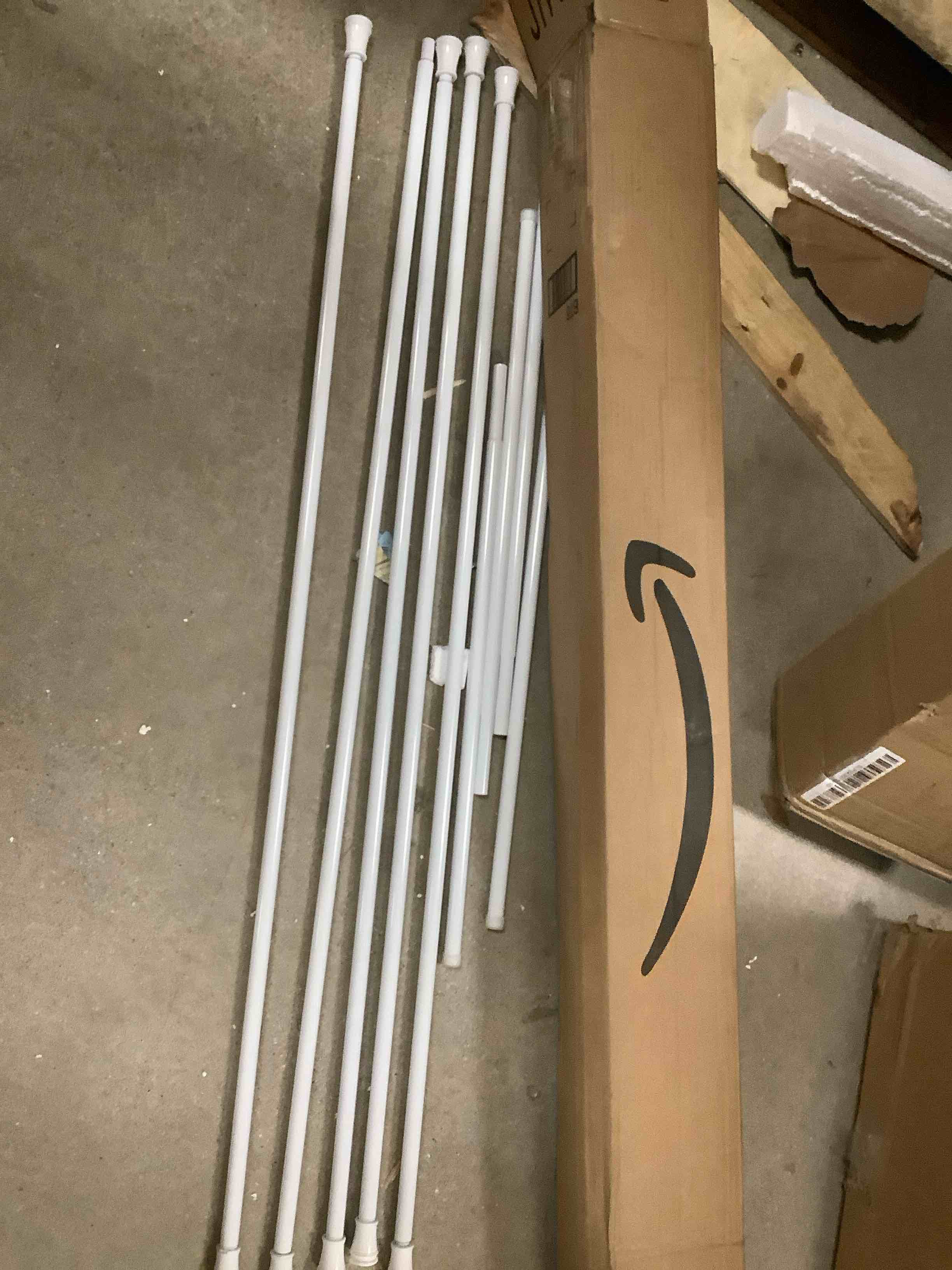 https://s3.amazonaws.com/lotting-images-prod/bidfta/BRN3960476_1776202171188.jpeg