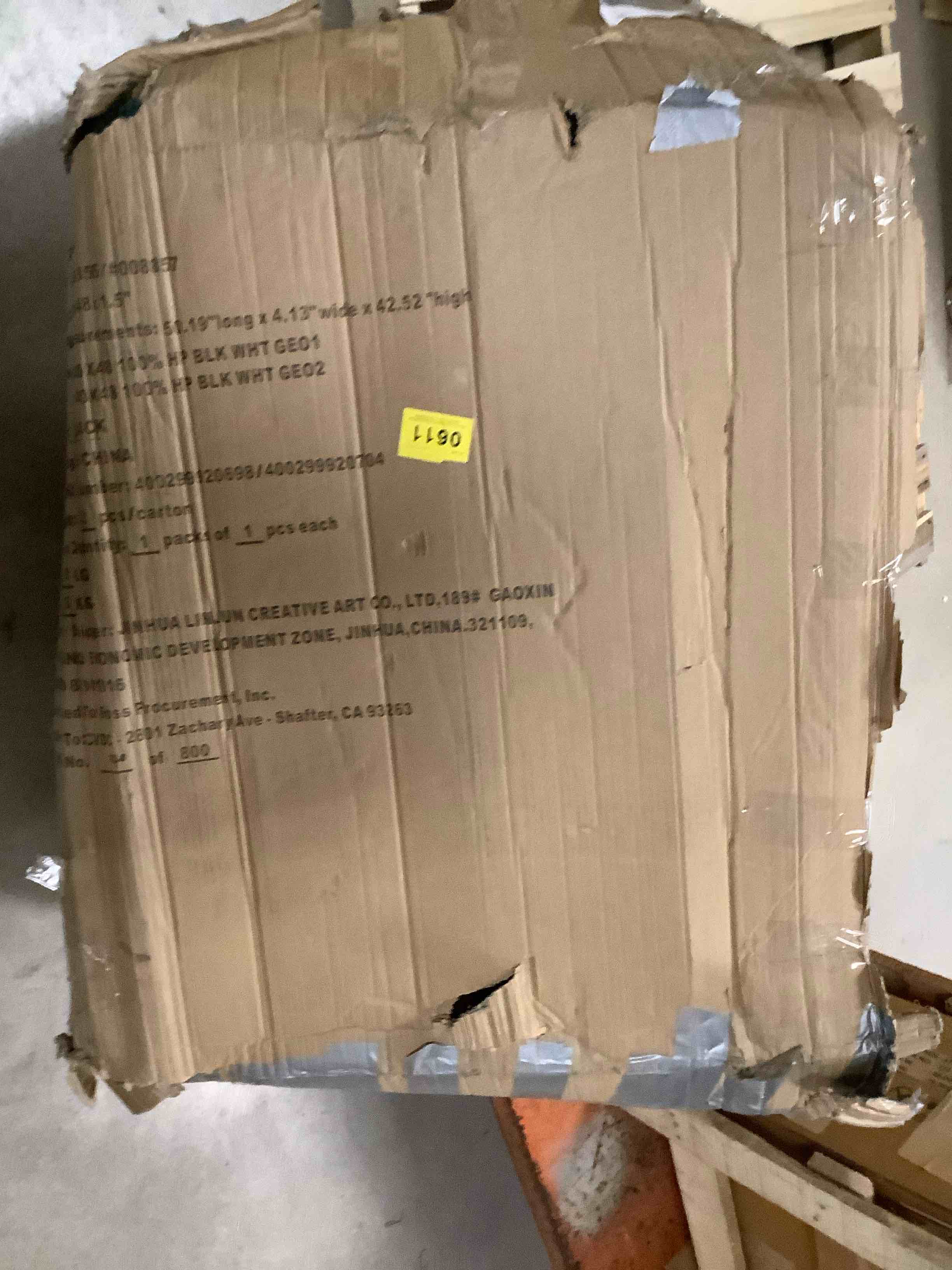 https://s3.amazonaws.com/lotting-images-prod/bidfta/BRN3960479_1776199781967.jpeg