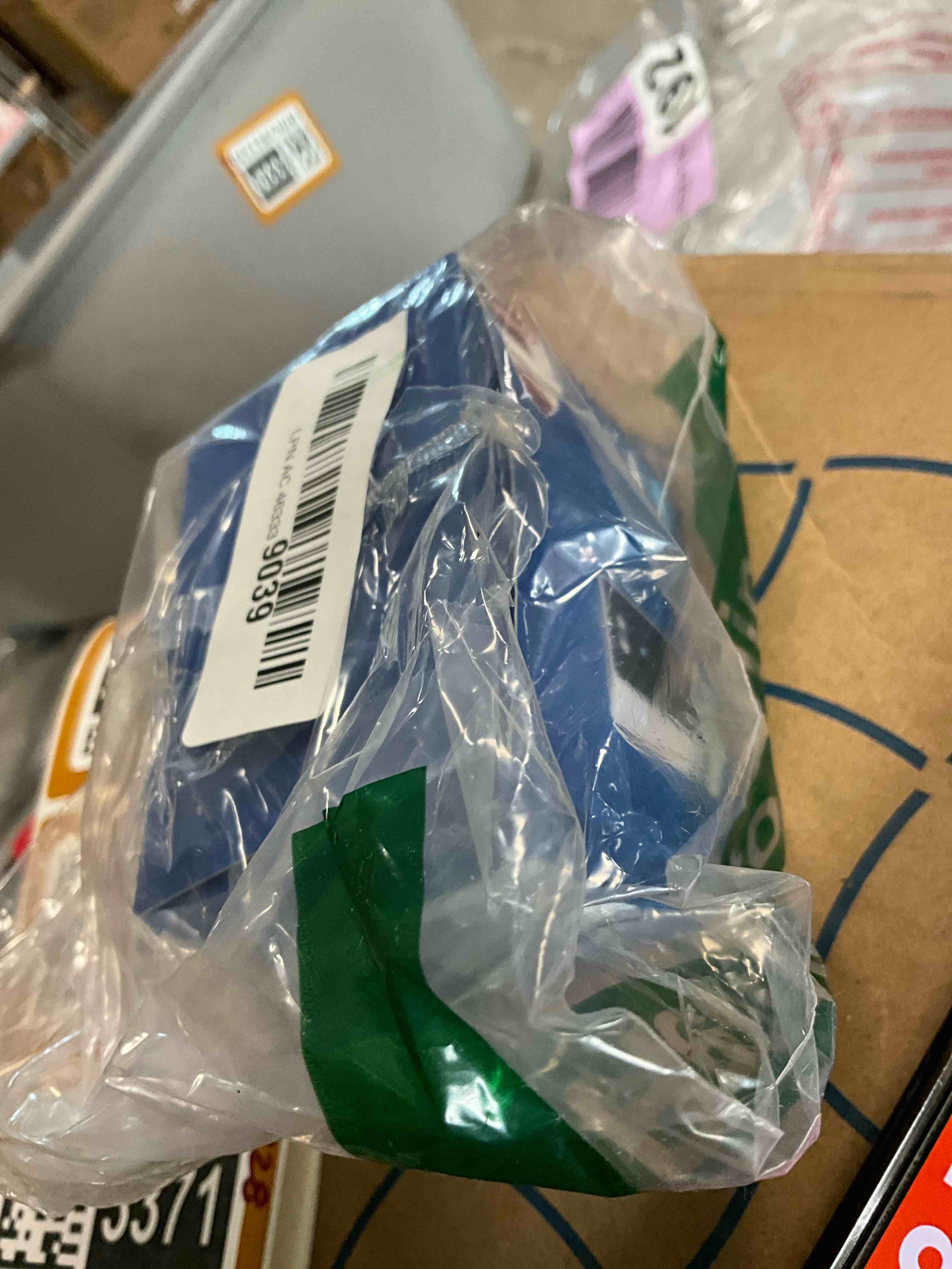 https://s3.amazonaws.com/lotting-images-prod/bidfta/BRN3963372_1777043053843.jpeg