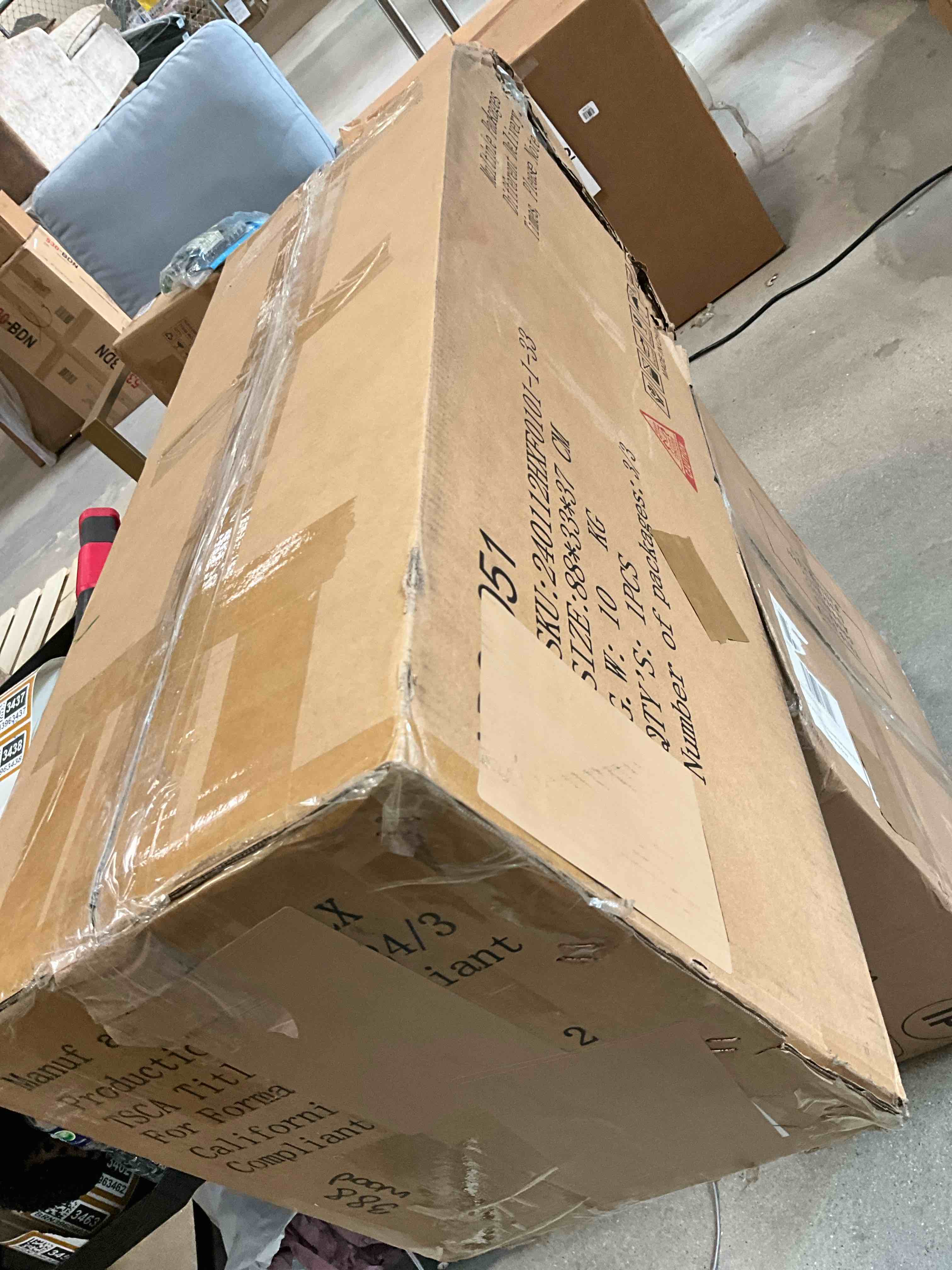 https://s3.amazonaws.com/lotting-images-prod/bidfta/BRN3963438_1777308571435.jpeg