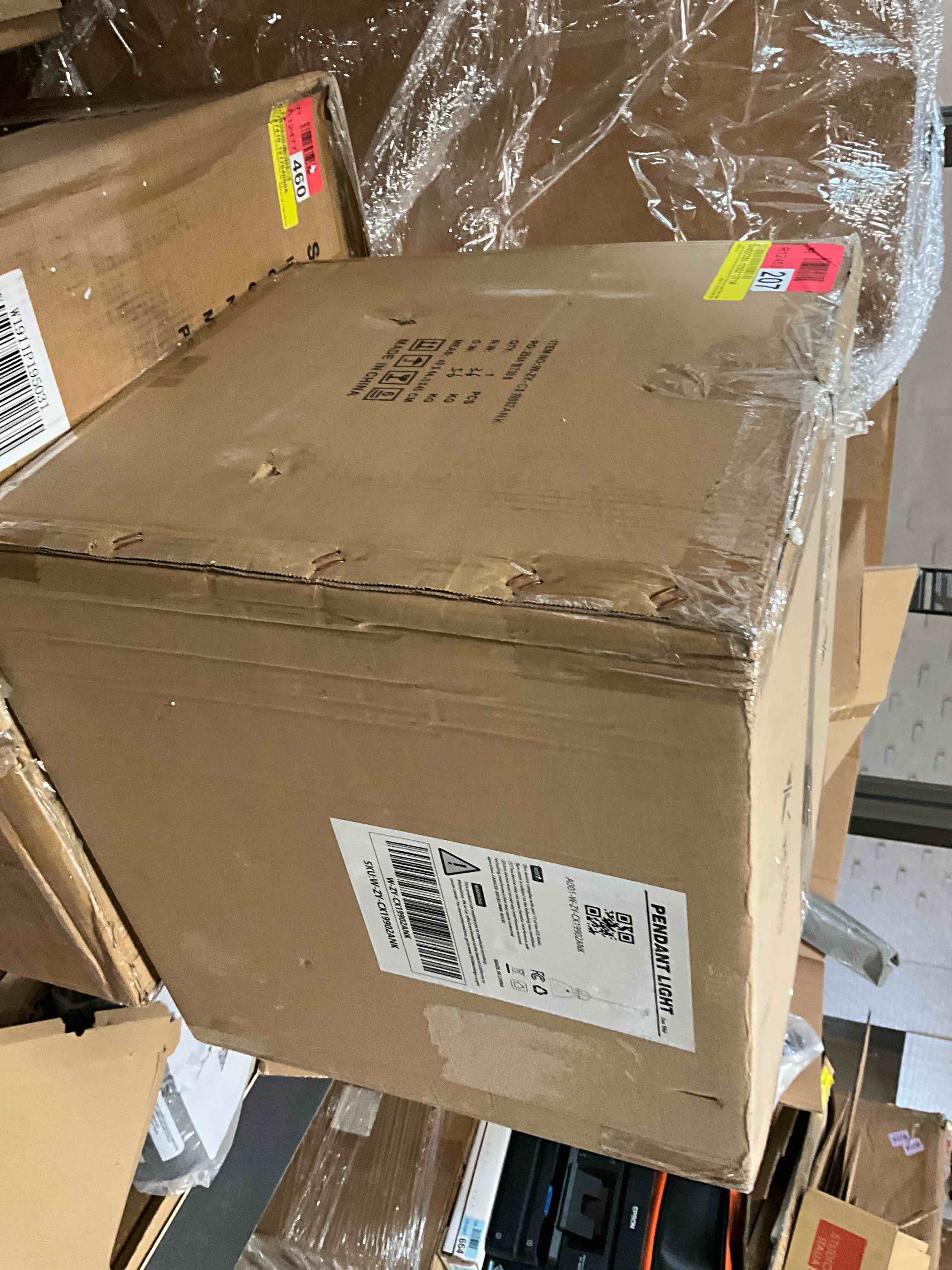 https://s3.amazonaws.com/lotting-images-prod/bidfta/BRN3963449_1777301138761.jpeg