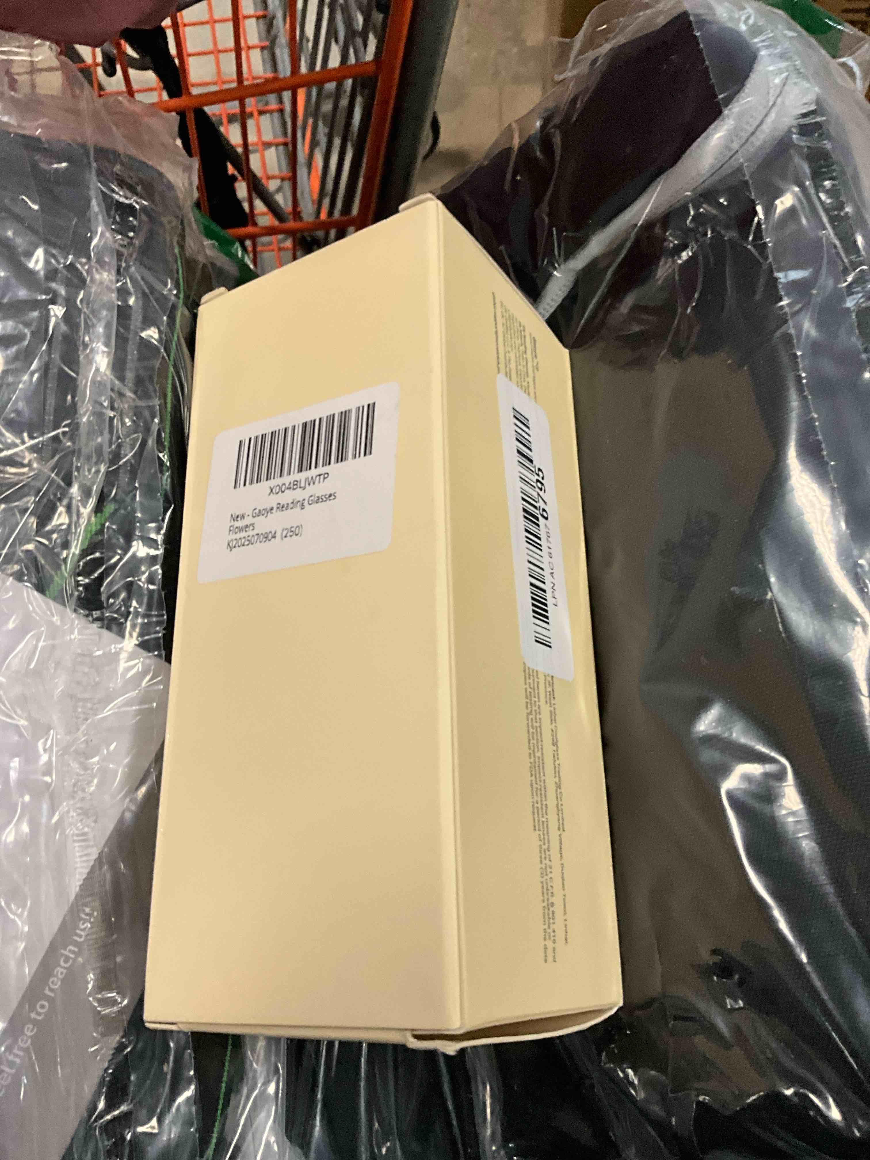 https://s3.amazonaws.com/lotting-images-prod/bidfta/BRN3963693_1777644476046.jpeg