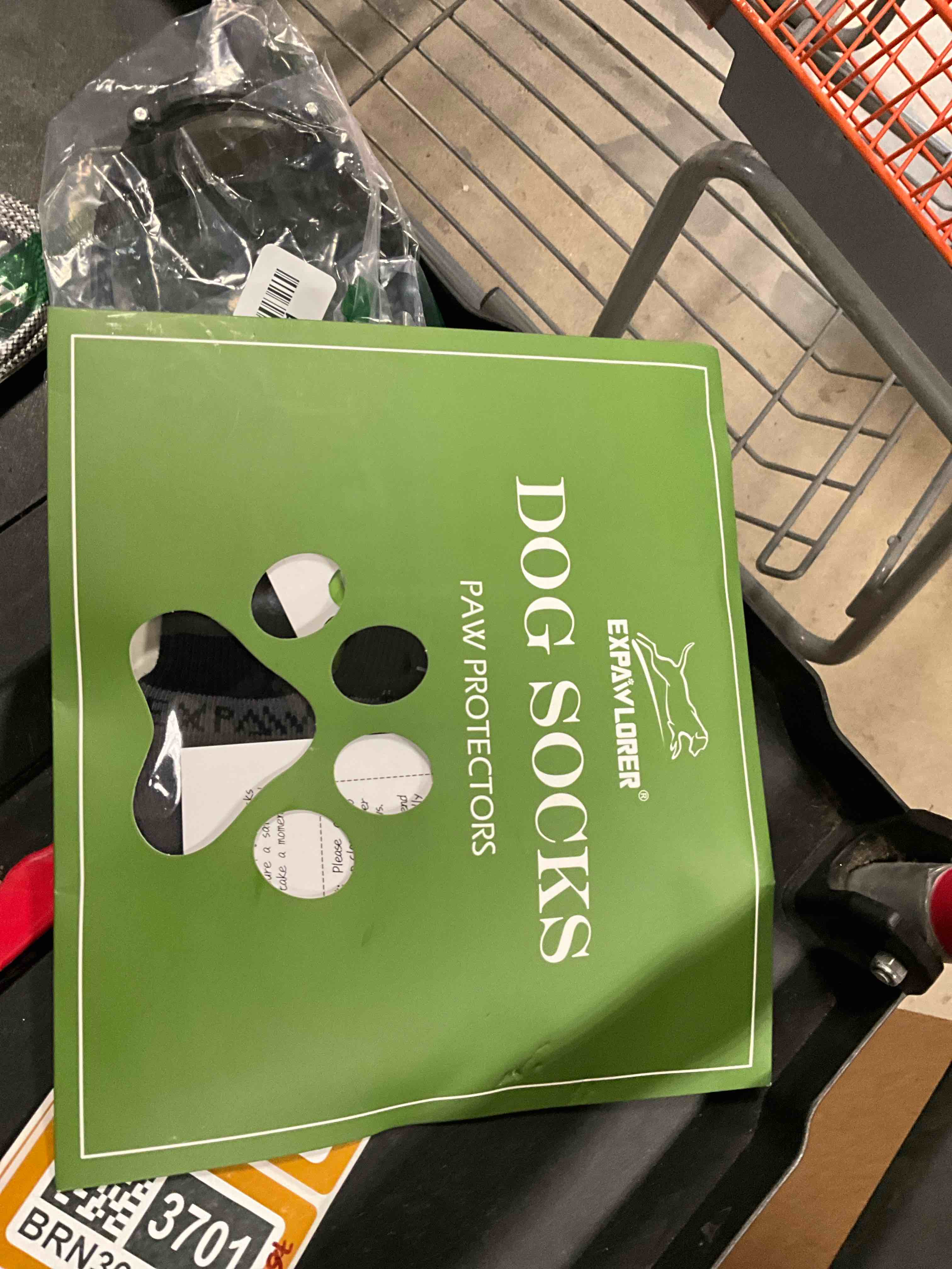 https://s3.amazonaws.com/lotting-images-prod/bidfta/BRN3963701_1777643334731.jpeg