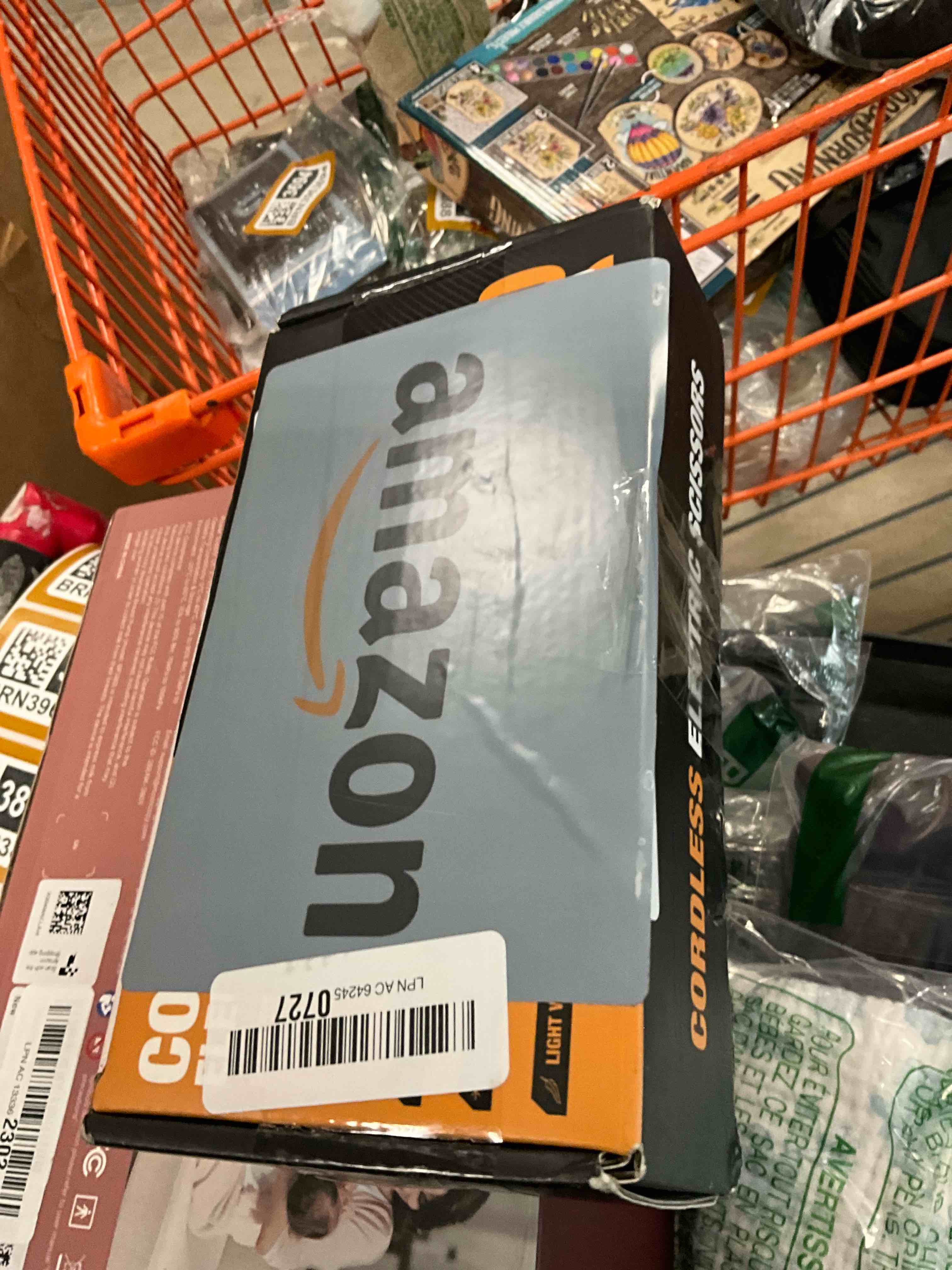 https://s3.amazonaws.com/lotting-images-prod/bidfta/BRN3963813_1777647456499.jpeg
