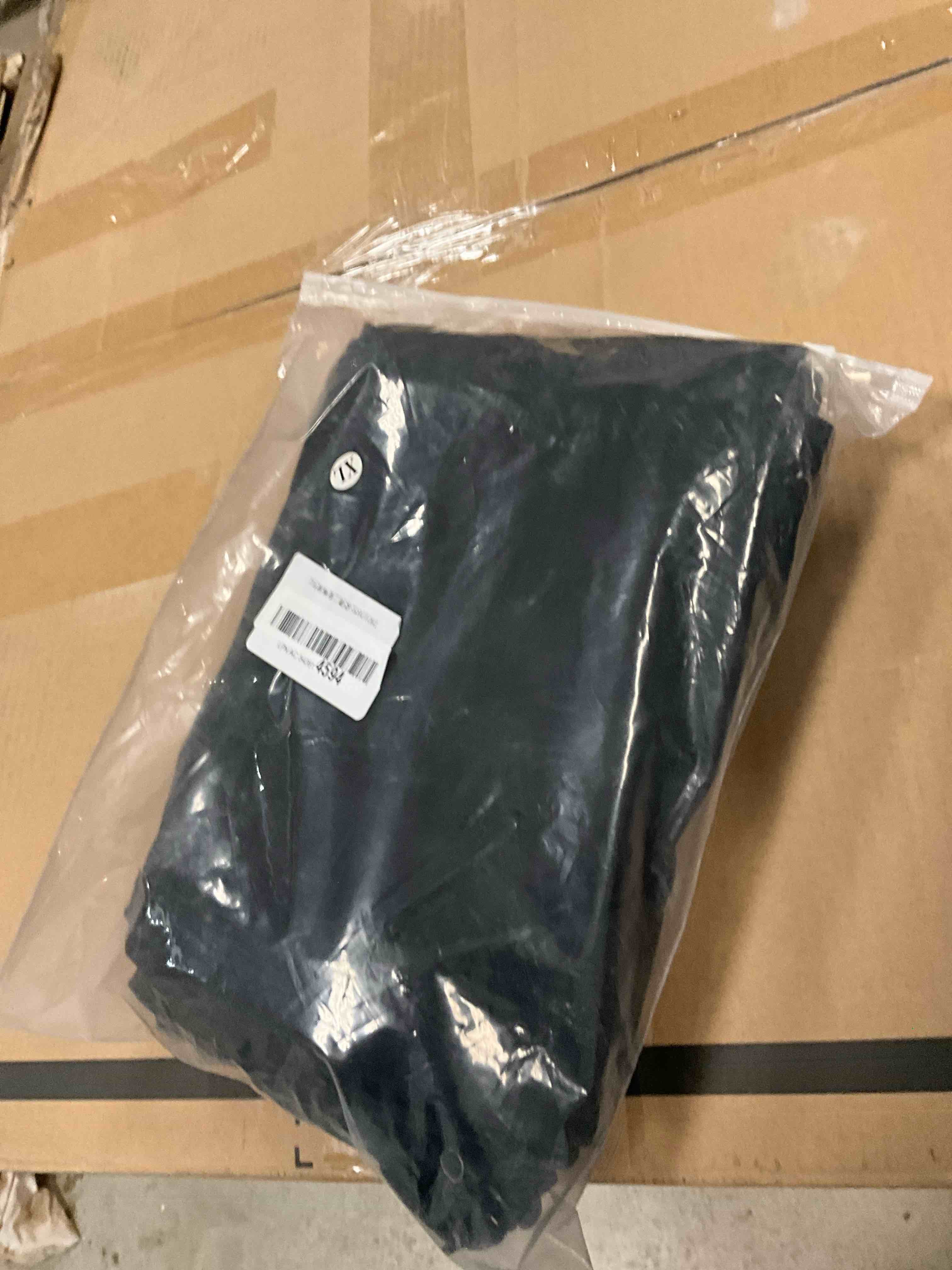 https://s3.amazonaws.com/lotting-images-prod/bidfta/BRN3963929_1777910577045.jpeg