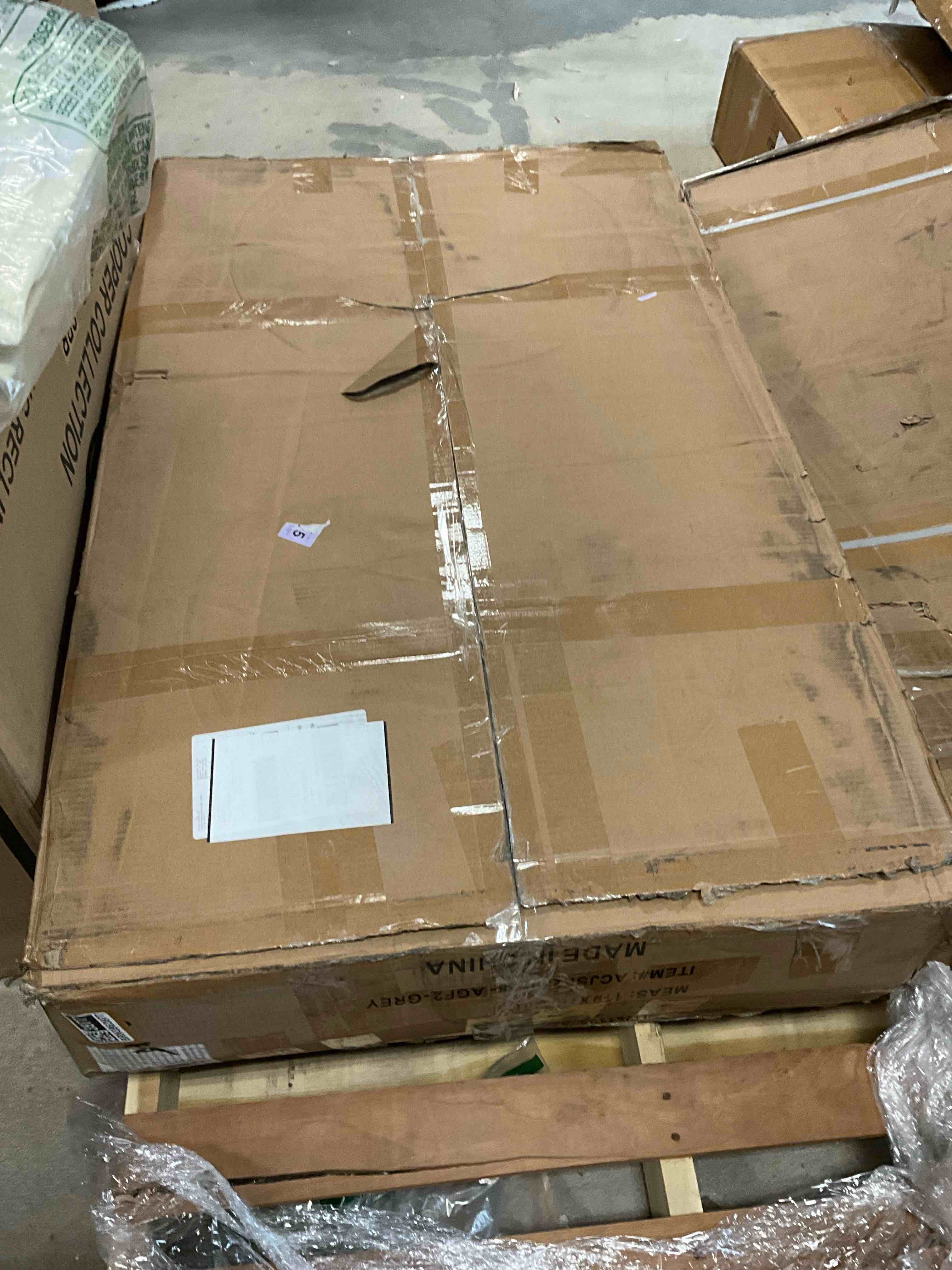 https://s3.amazonaws.com/lotting-images-prod/bidfta/BRN3963977_1777997988177.jpeg