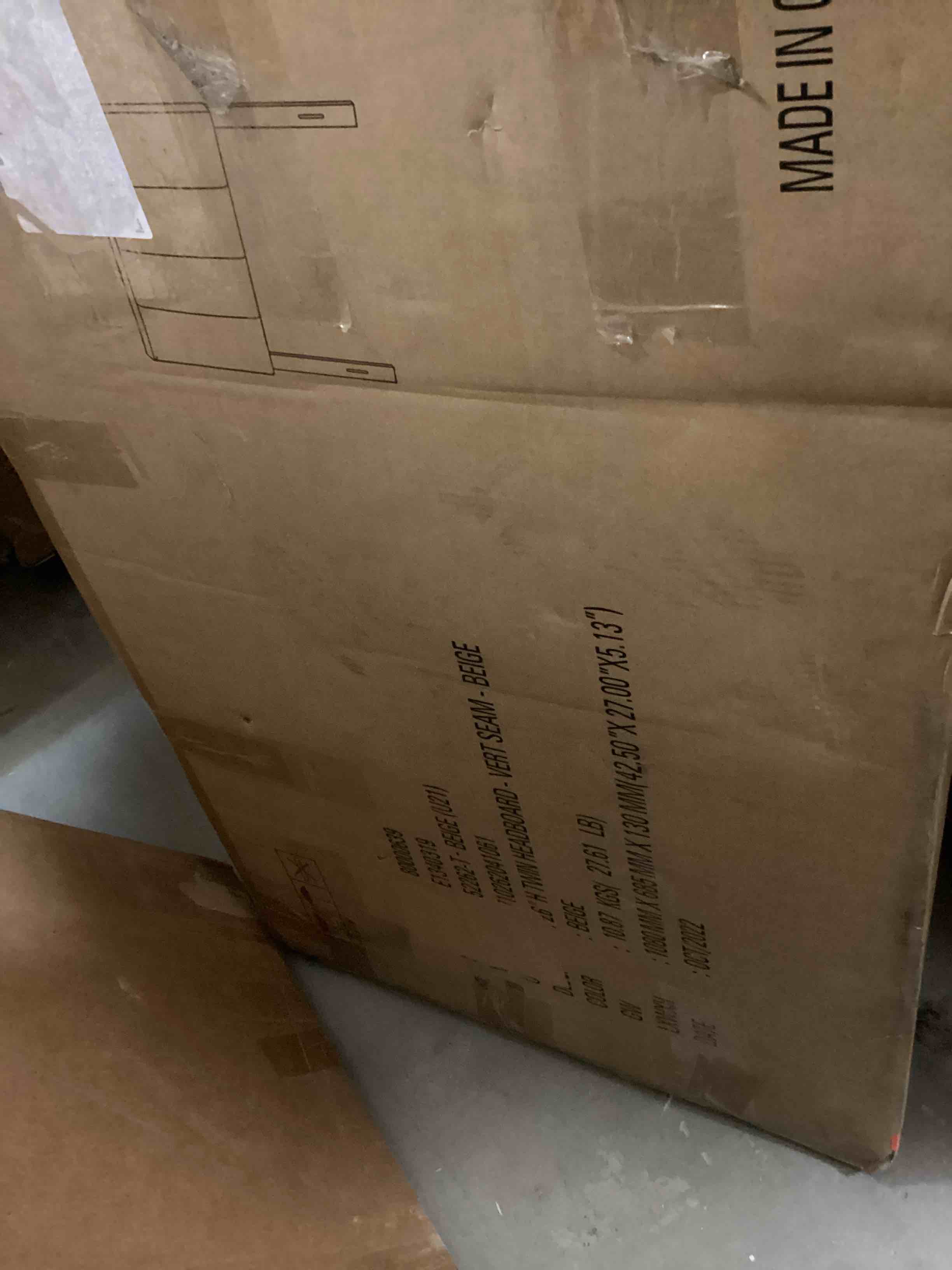 https://s3.amazonaws.com/lotting-images-prod/bidfta/BRN3965793_1776112613800.jpeg