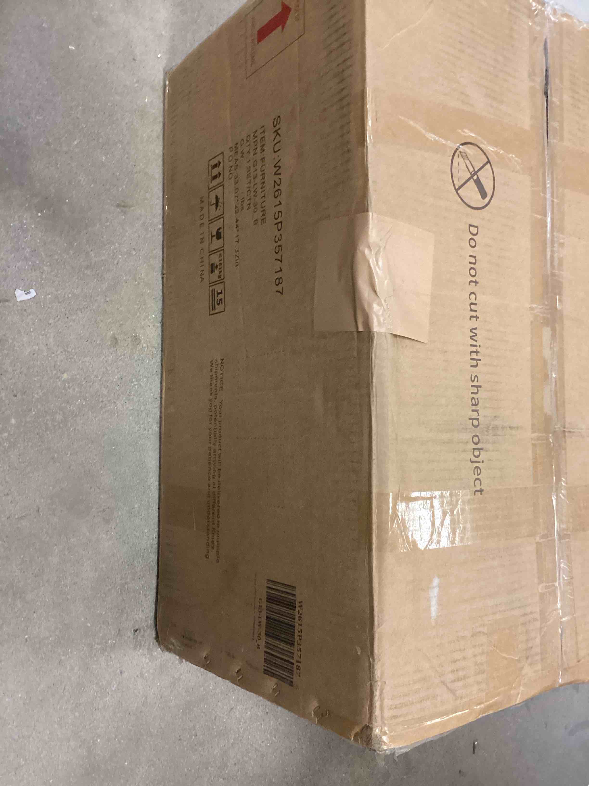 https://s3.amazonaws.com/lotting-images-prod/bidfta/BRN3966596_1776877164868.jpeg