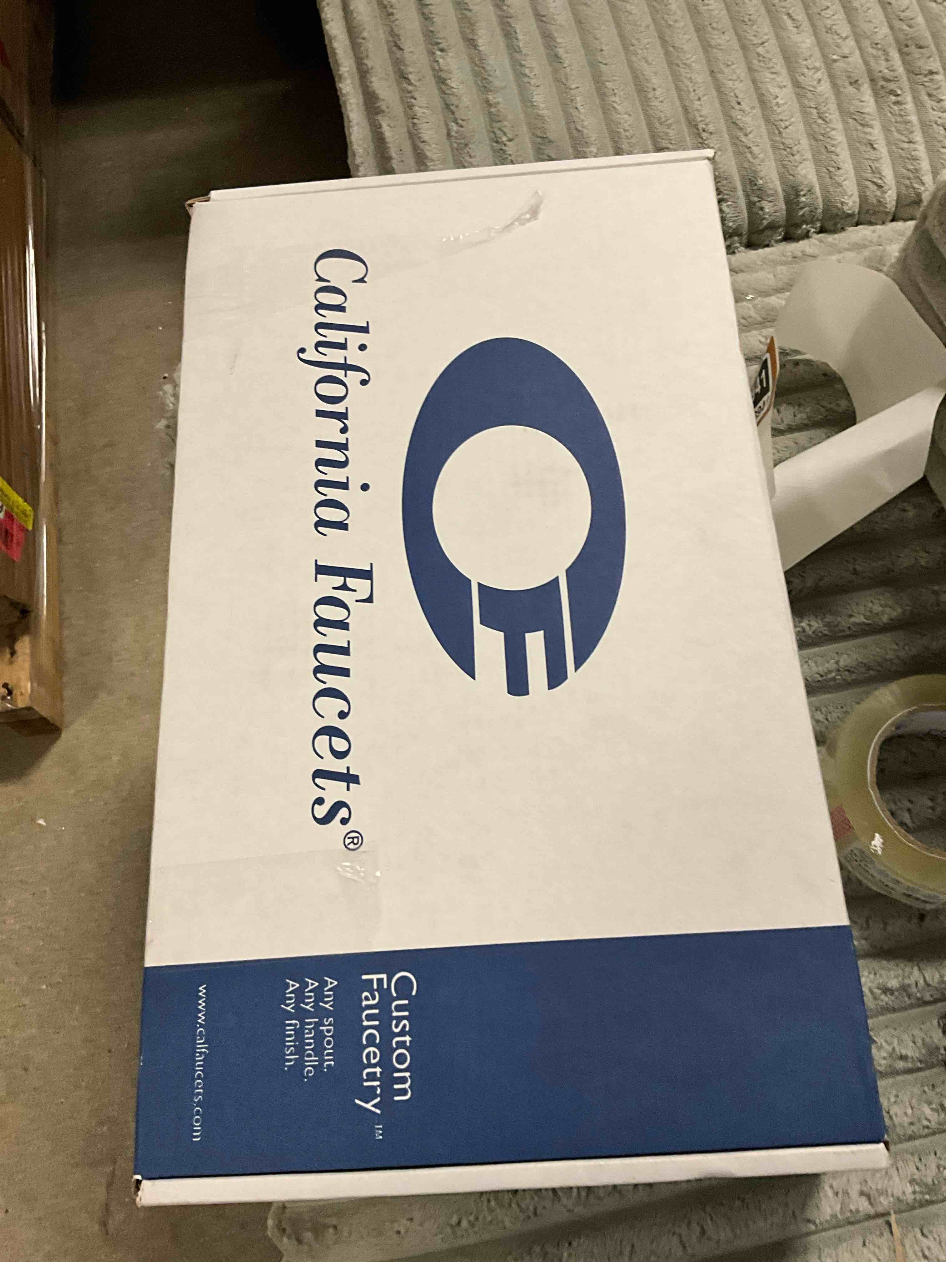 https://s3.amazonaws.com/lotting-images-prod/bidfta/BRN3968940_1777302353723.jpeg
