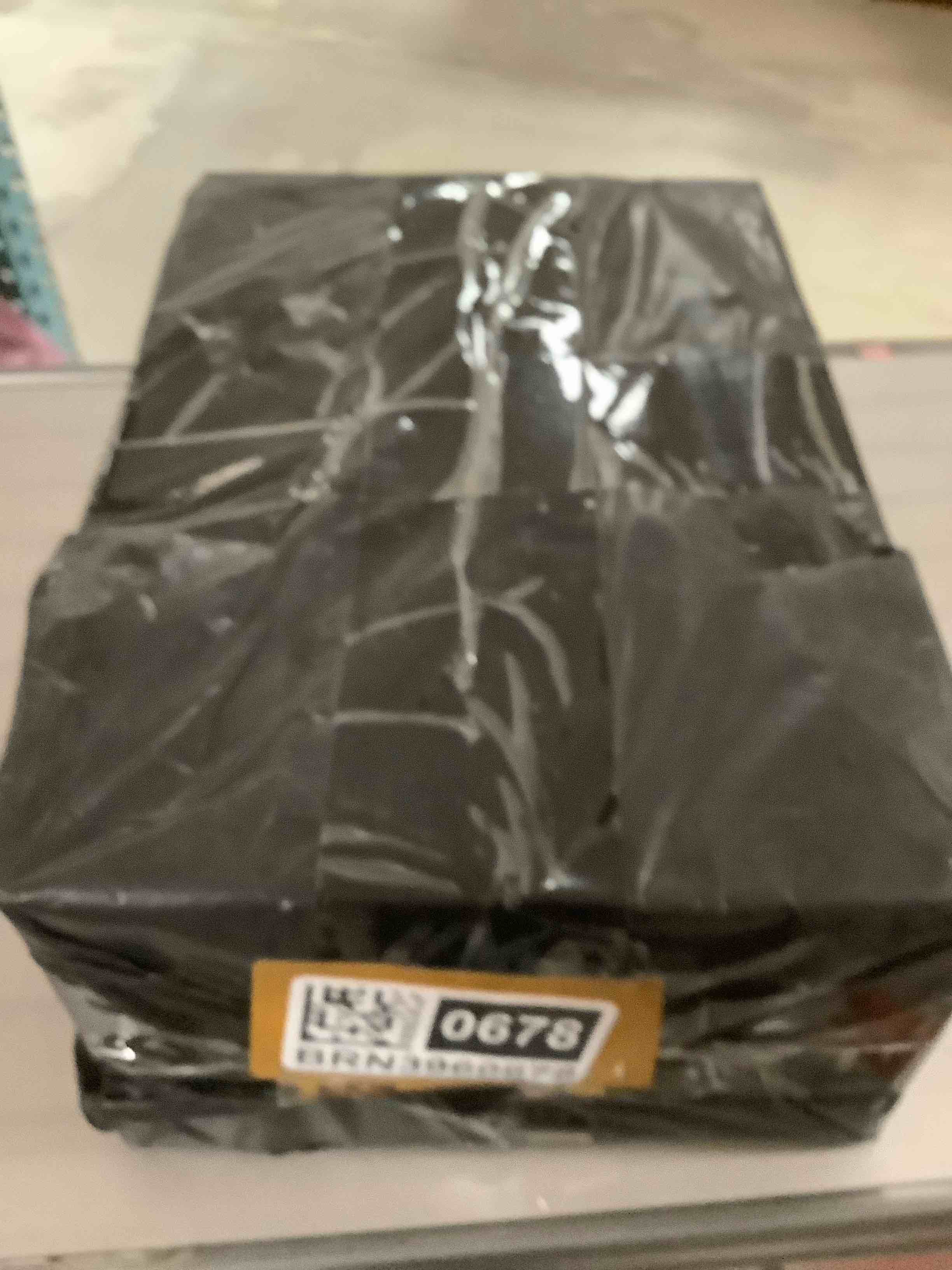 https://s3.amazonaws.com/lotting-images-prod/bidfta/BRN3968979_1777299529618.jpeg