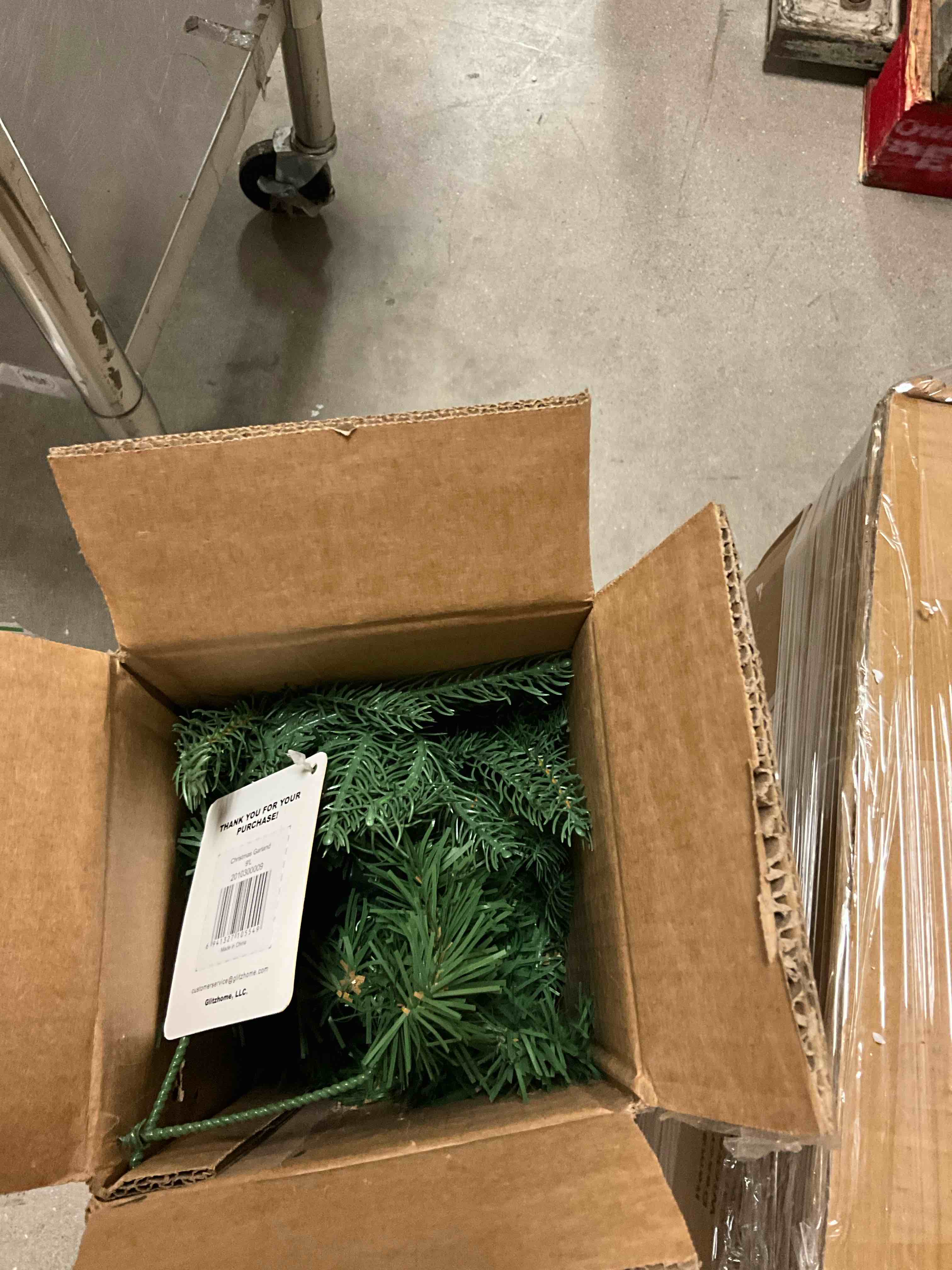 https://s3.amazonaws.com/lotting-images-prod/bidfta/BRN3969009_1777317280180.jpeg