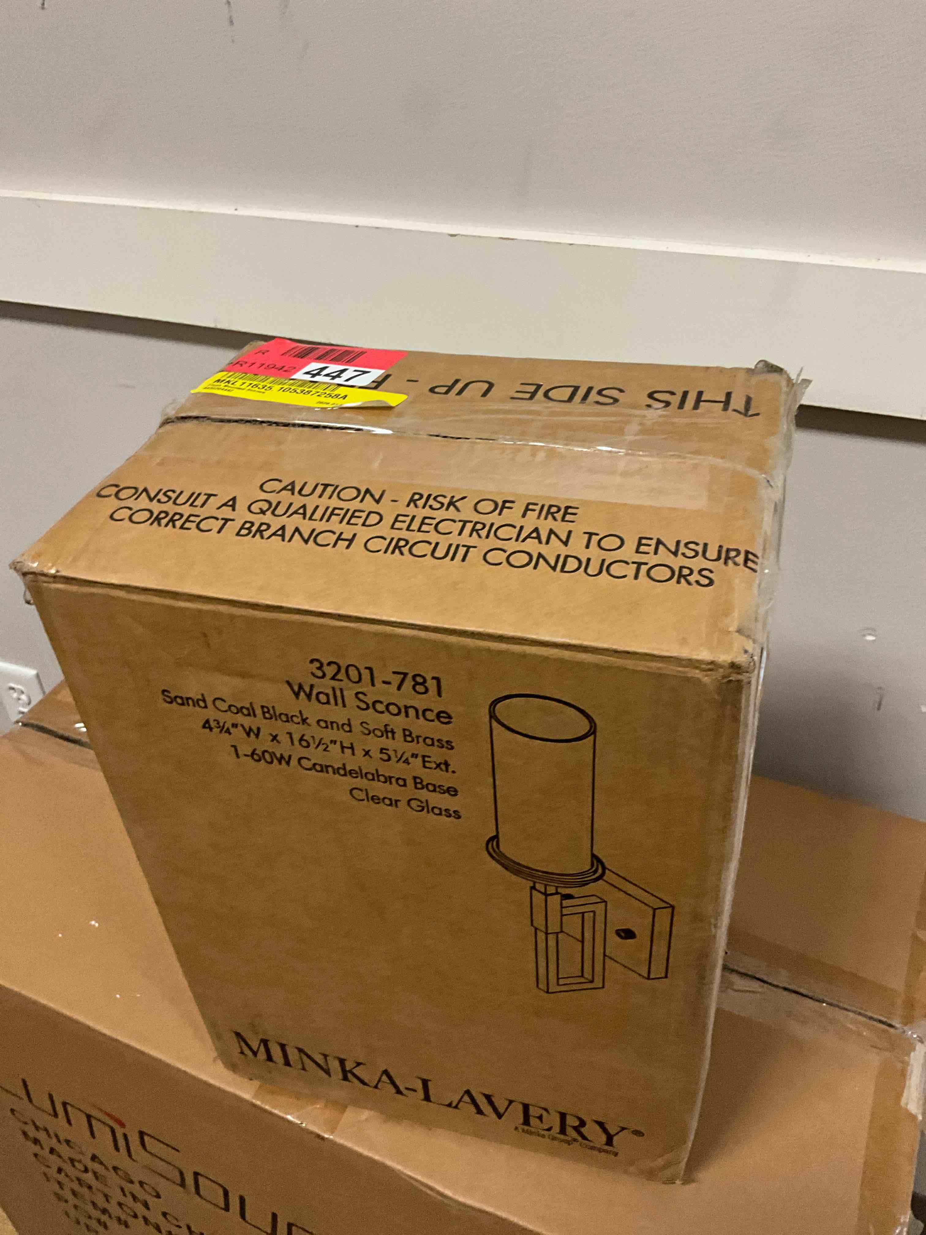 https://s3.amazonaws.com/lotting-images-prod/bidfta/BRN3969042_1777397242854.jpeg