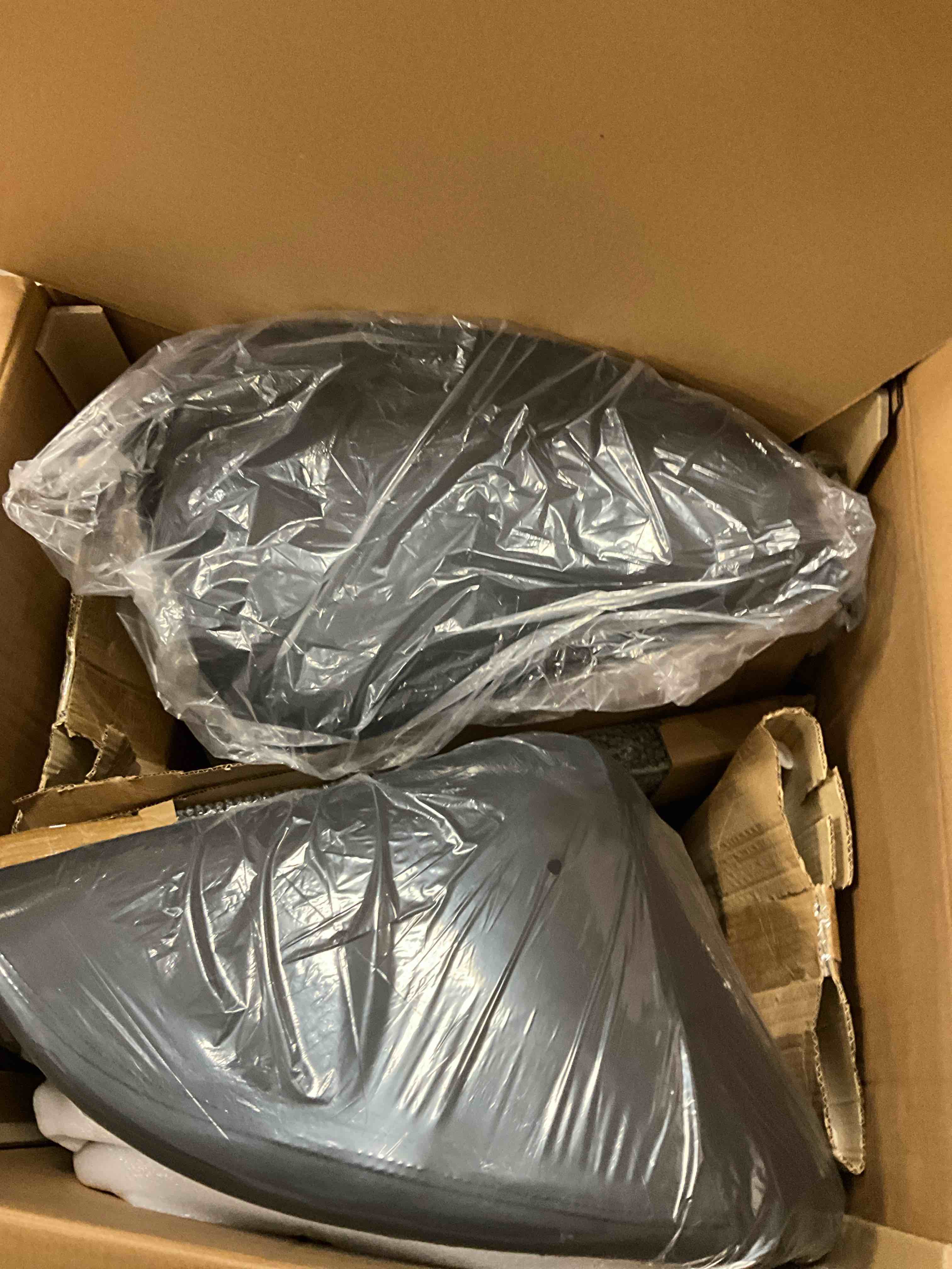 https://s3.amazonaws.com/lotting-images-prod/bidfta/BRN3969093_1777486975584.jpeg